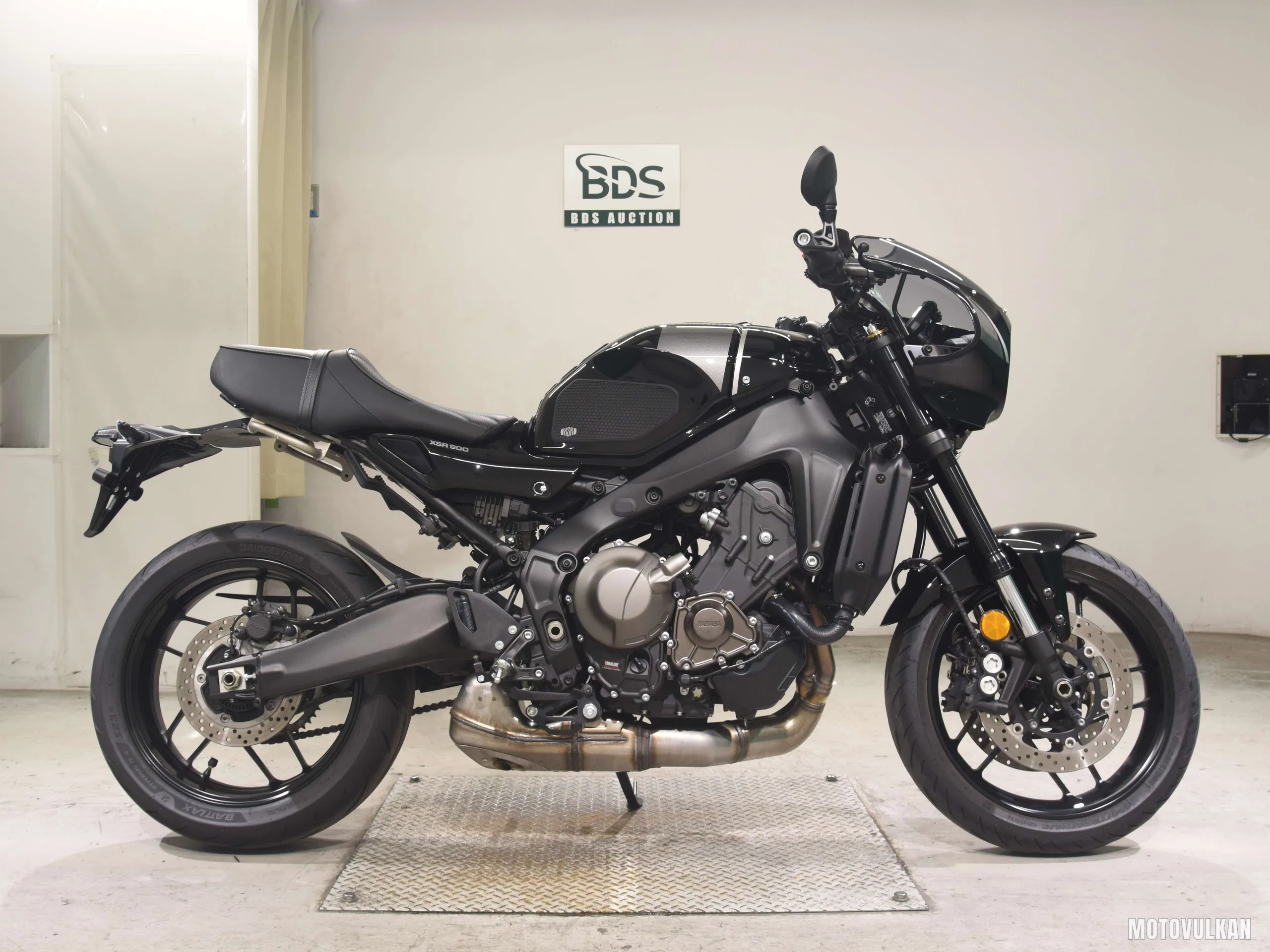 Yamaha XSR900-2