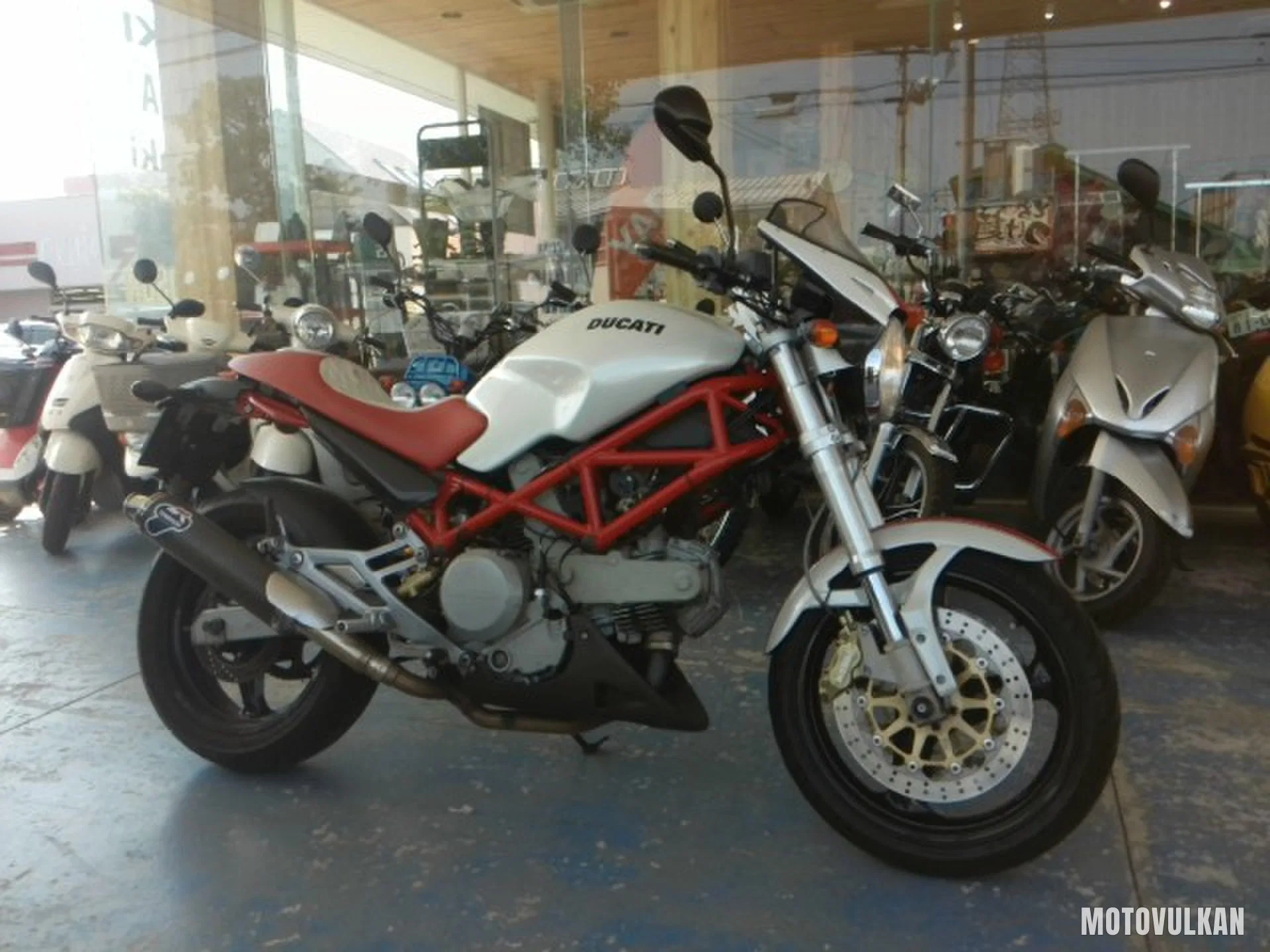 Ducati Ducati M400Ie