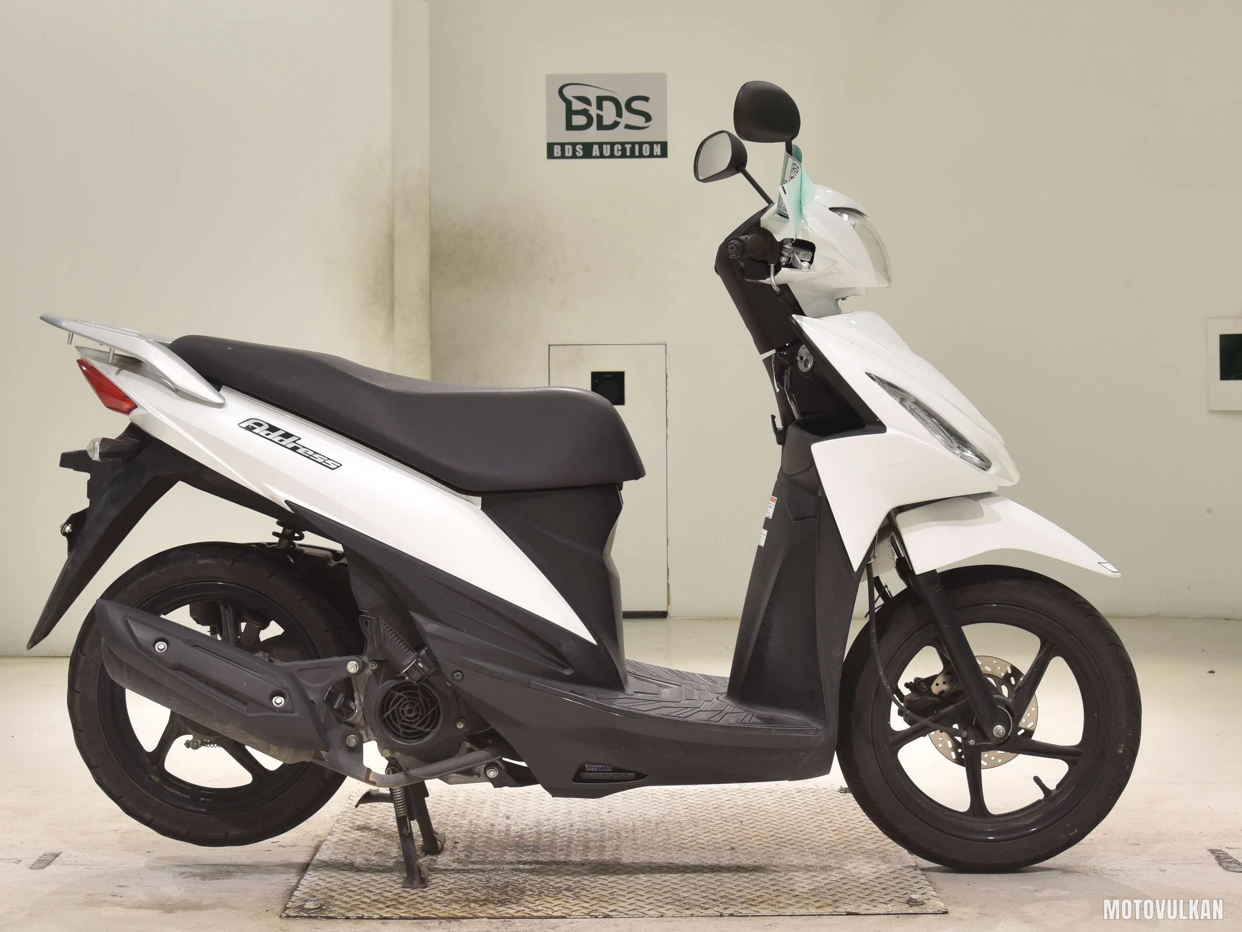 Suzuki ADDRESS110-2