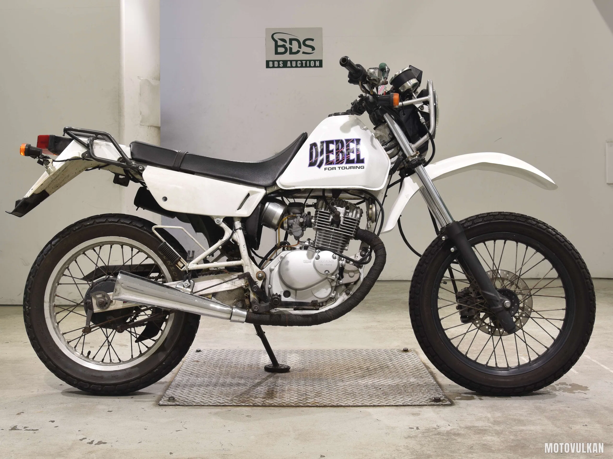Suzuki DJEBEL200