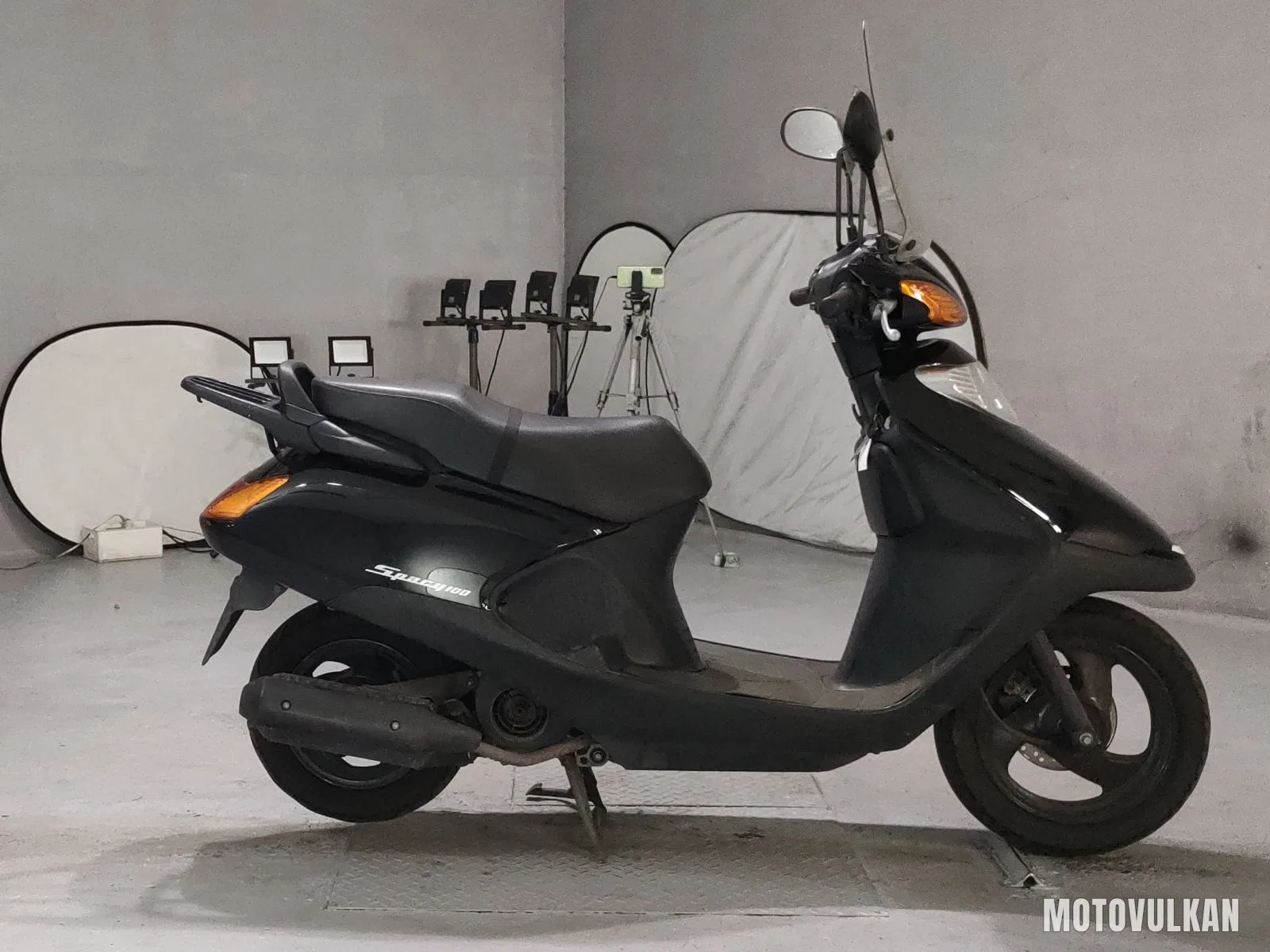 Honda Spacy 100