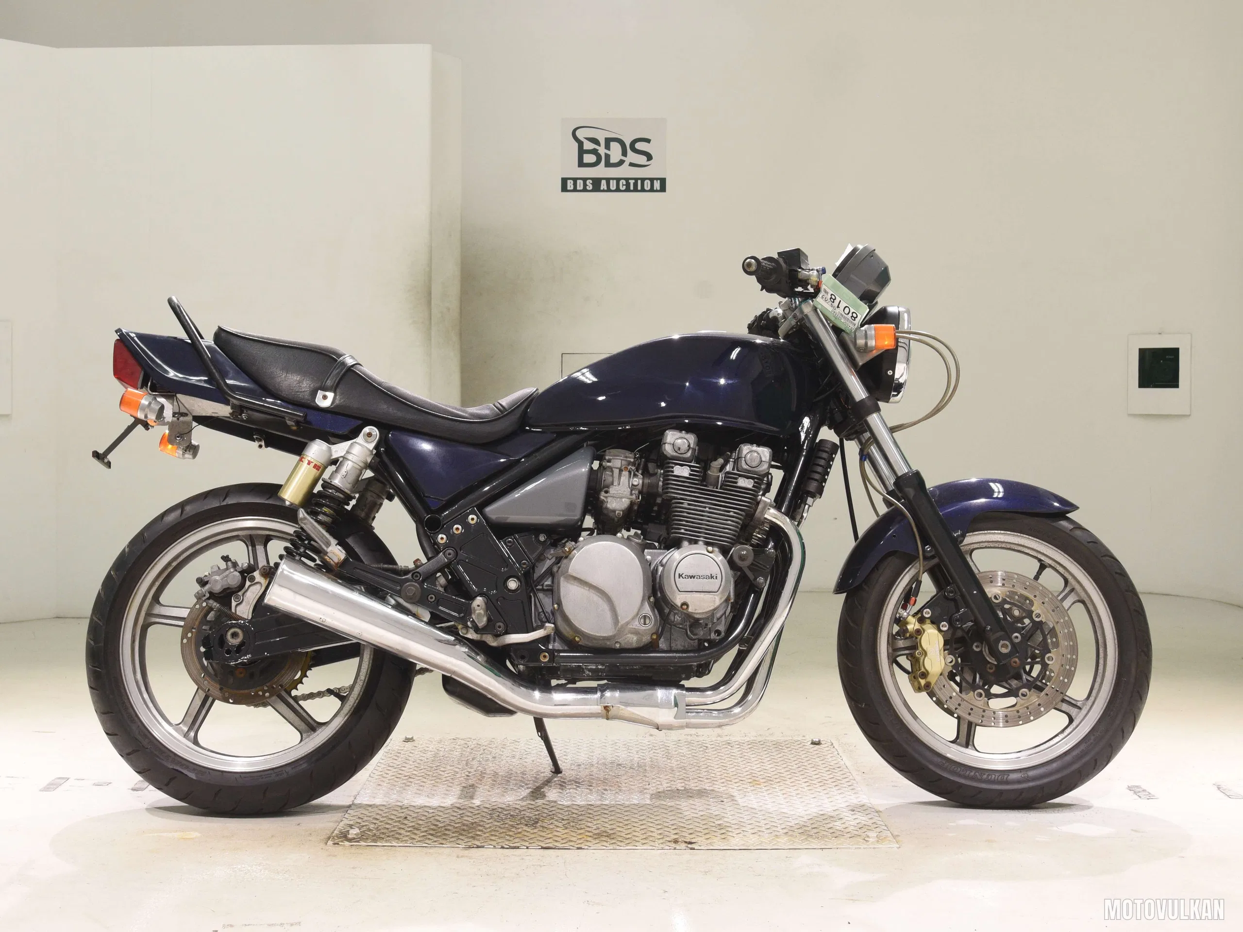 Kawasaki ZEPHYR400-1