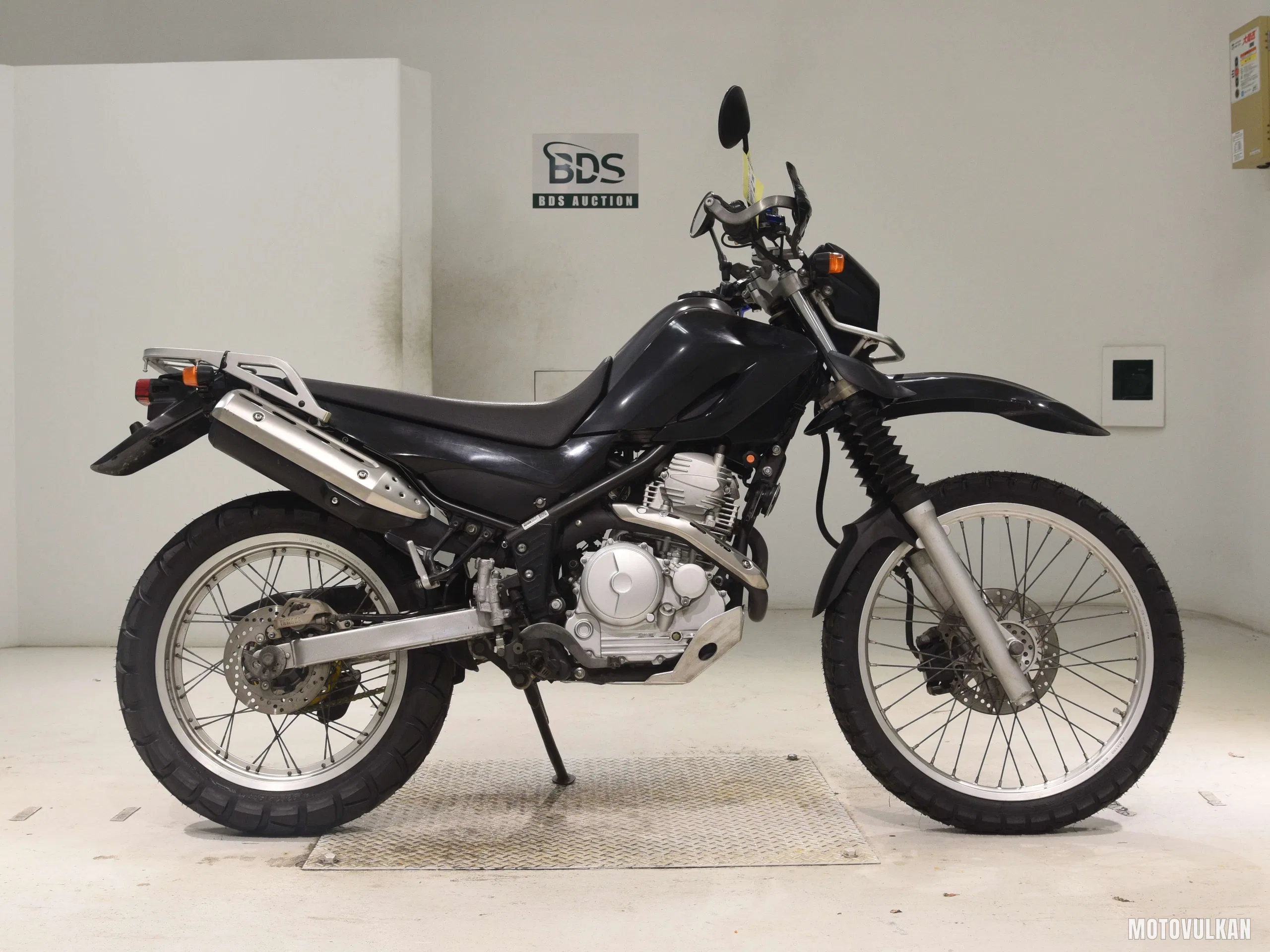 Yamaha SEROW250