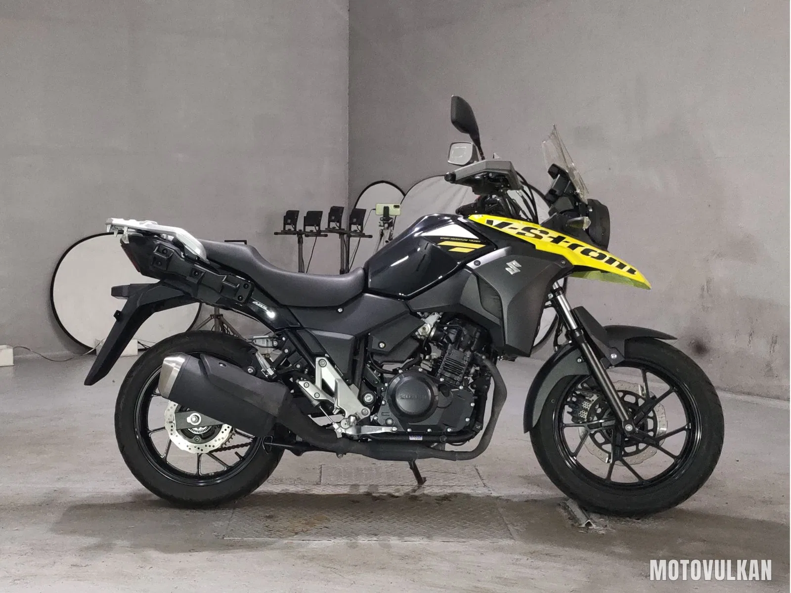 Suzuki V-Strom 250