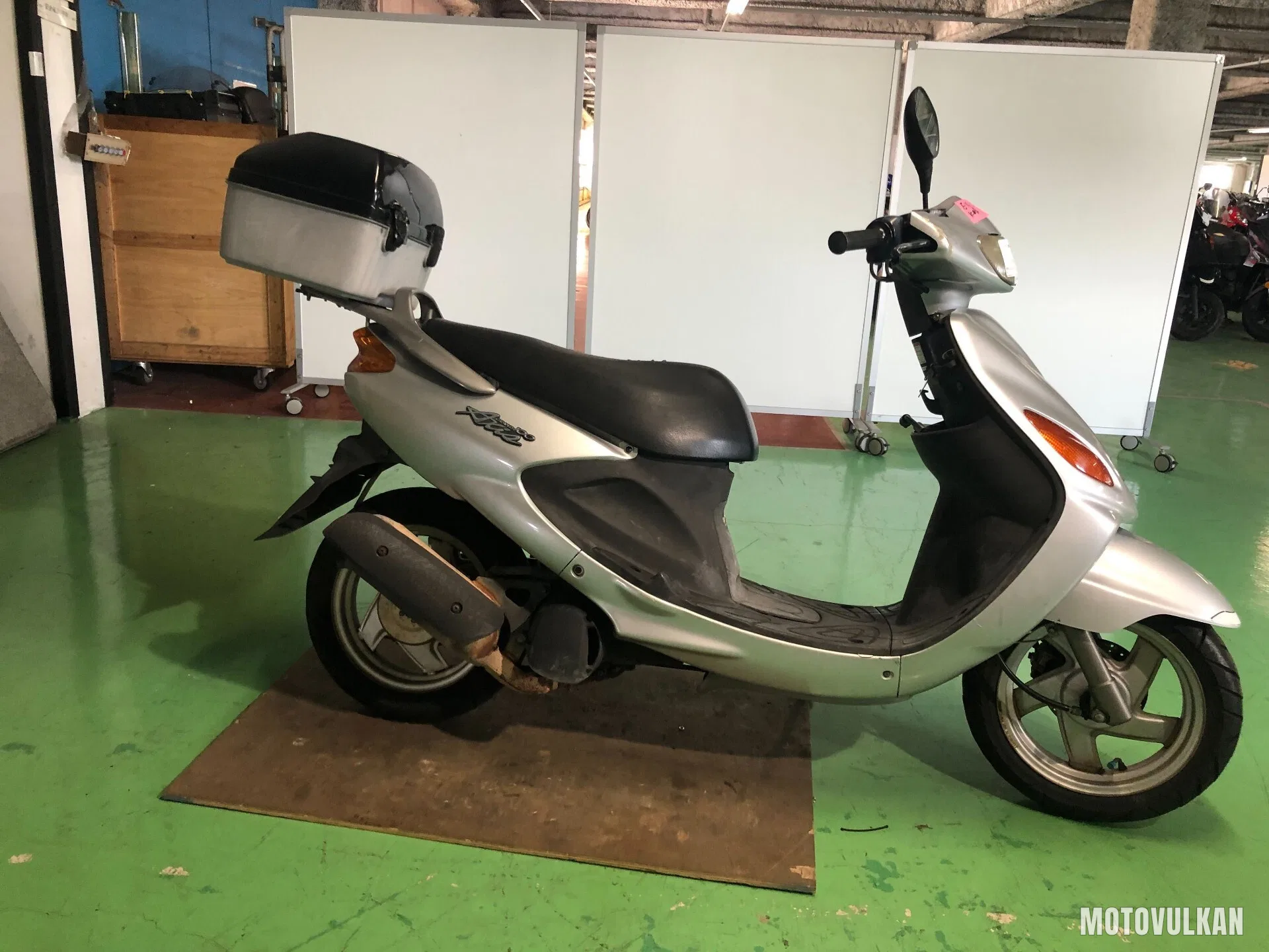 Yamaha Axis100