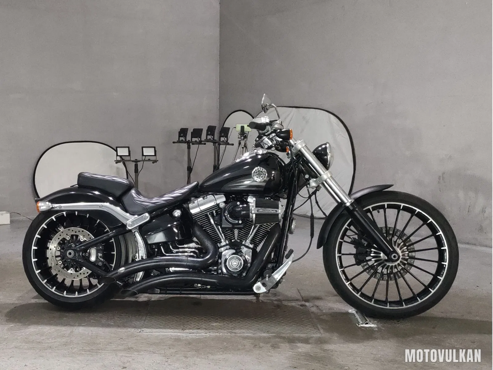 Harley-Davidson Harley-Davidson FXSB1690