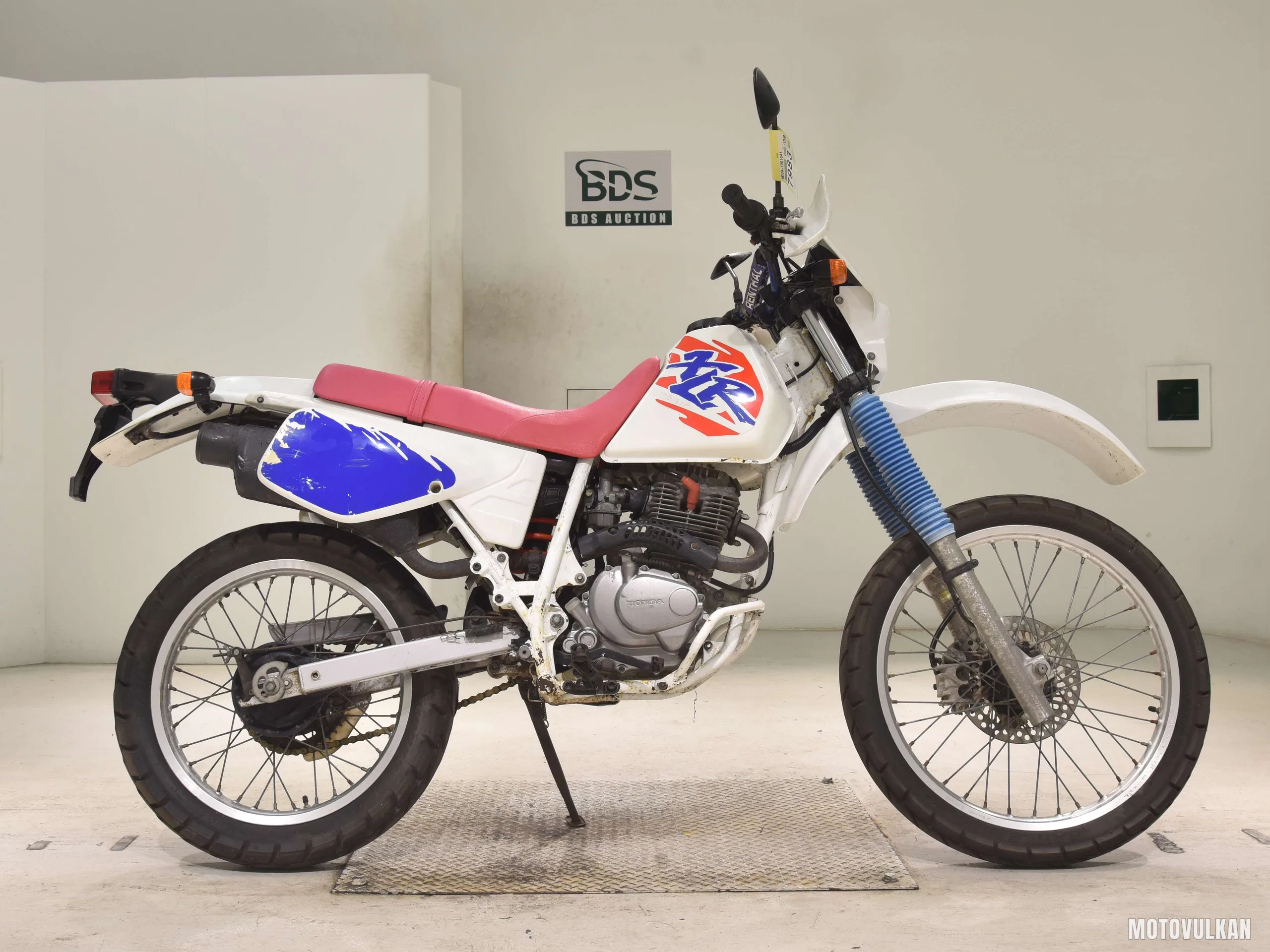 Honda XLR200R