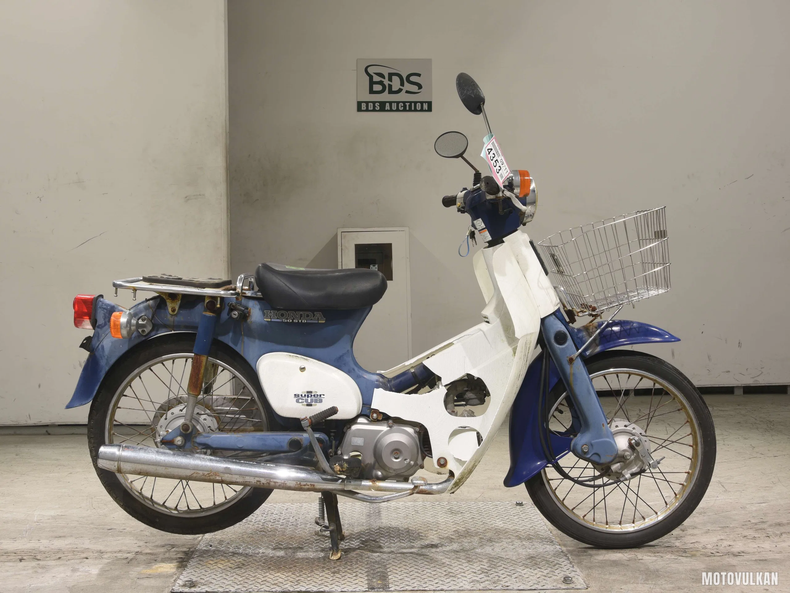 Honda C50