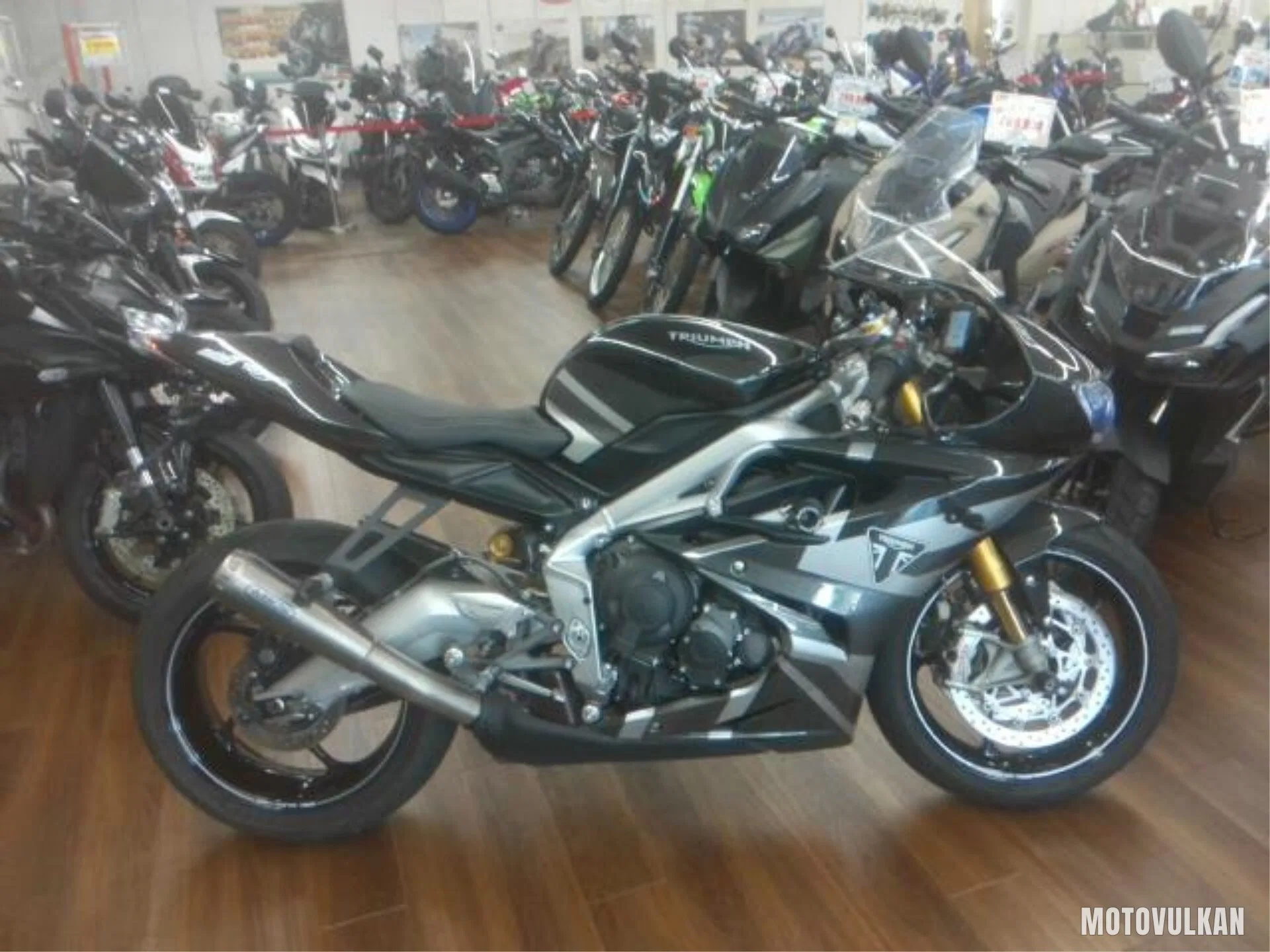 Triumph Triumph Daytona Moto2 765