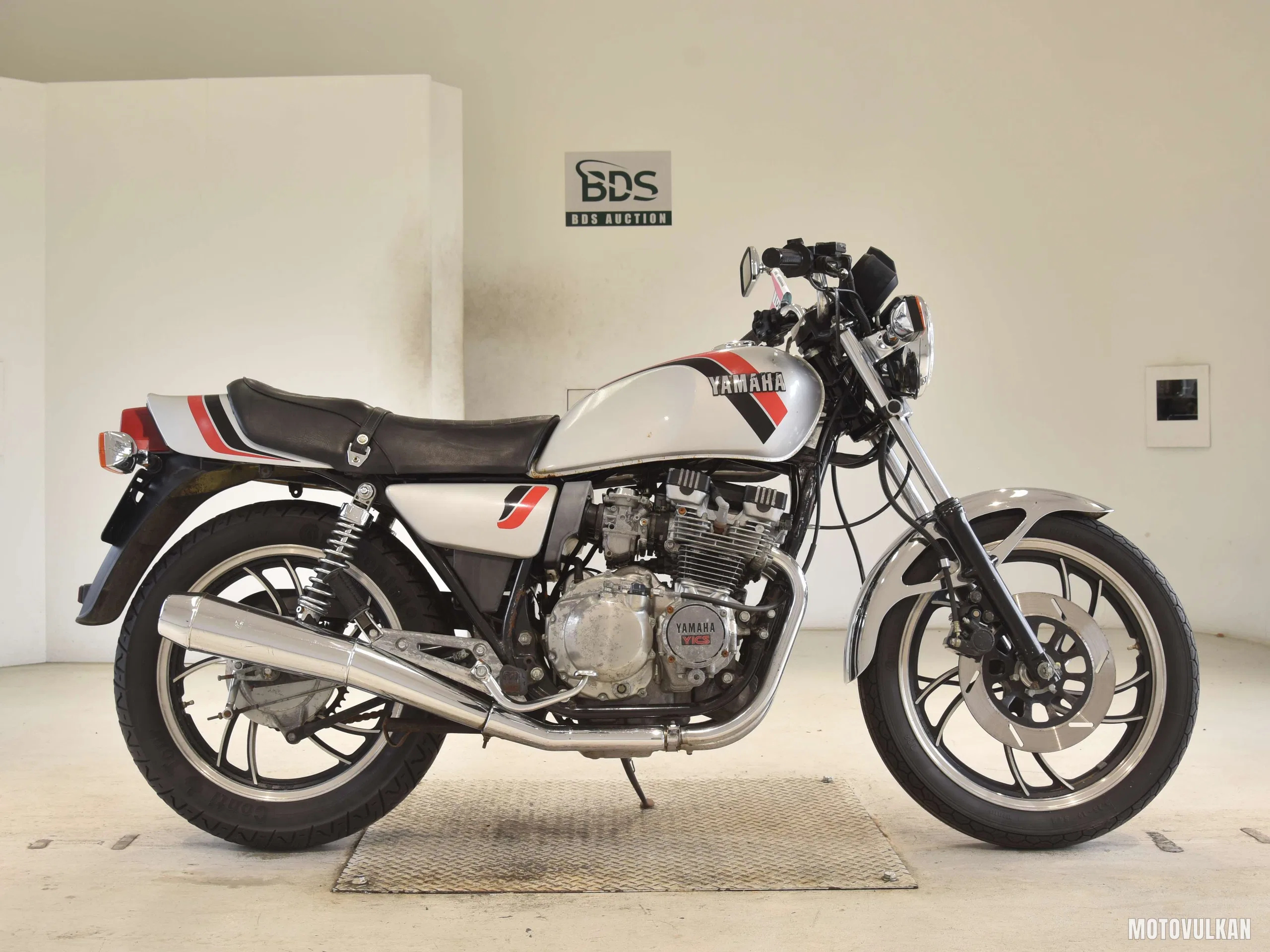 Yamaha XJ400