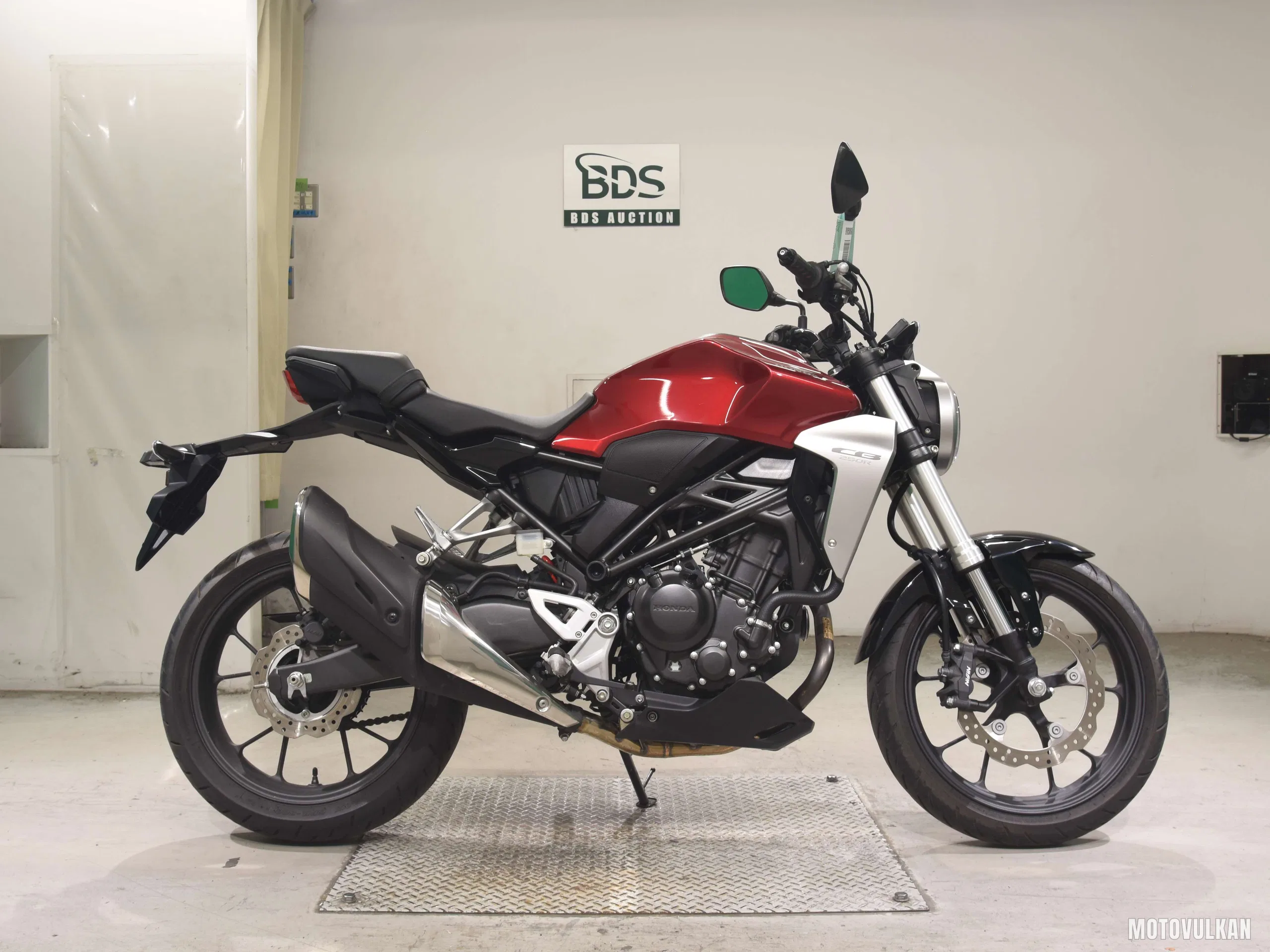 Honda CB250R