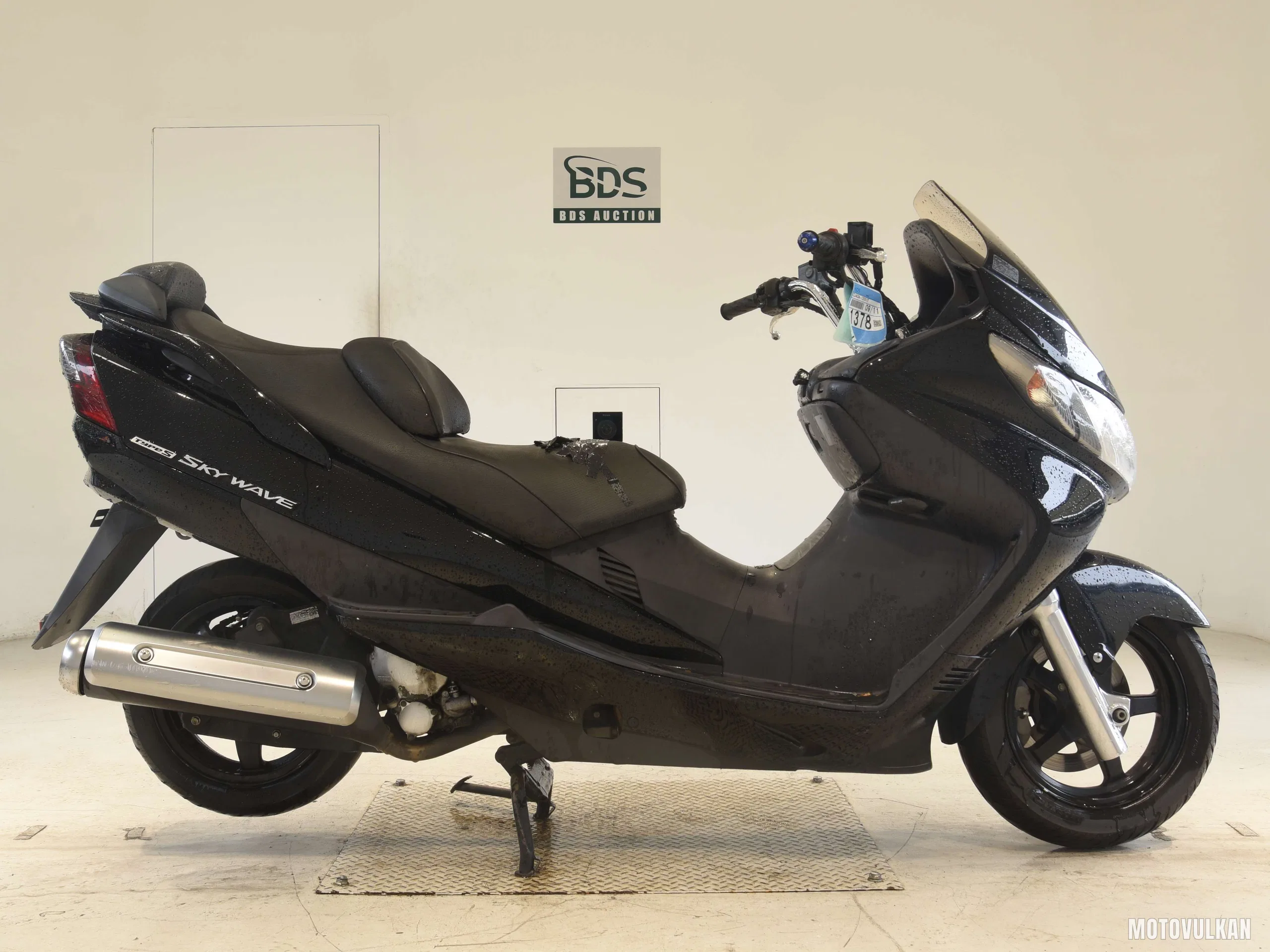 Suzuki SKYWAVE250S-2