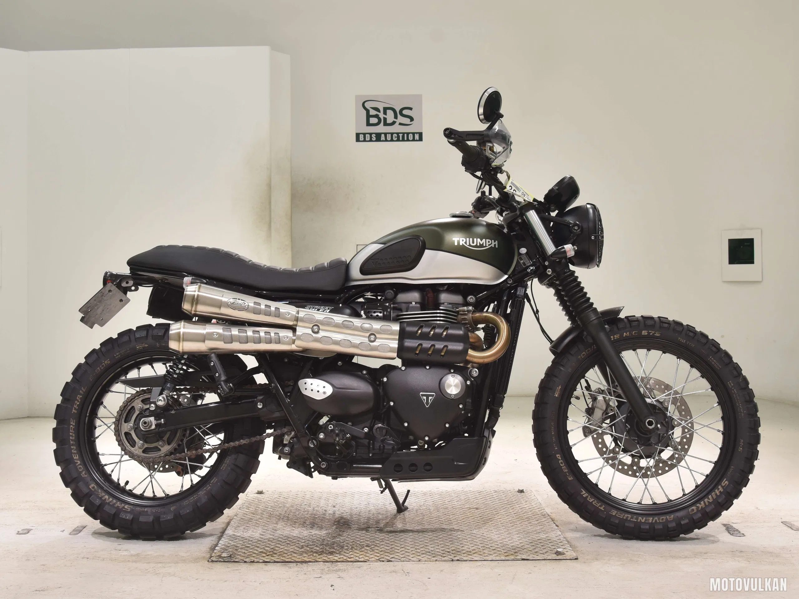 TRIUMPH SCRAMBLER900