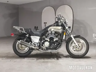 Yamaha V-MAX