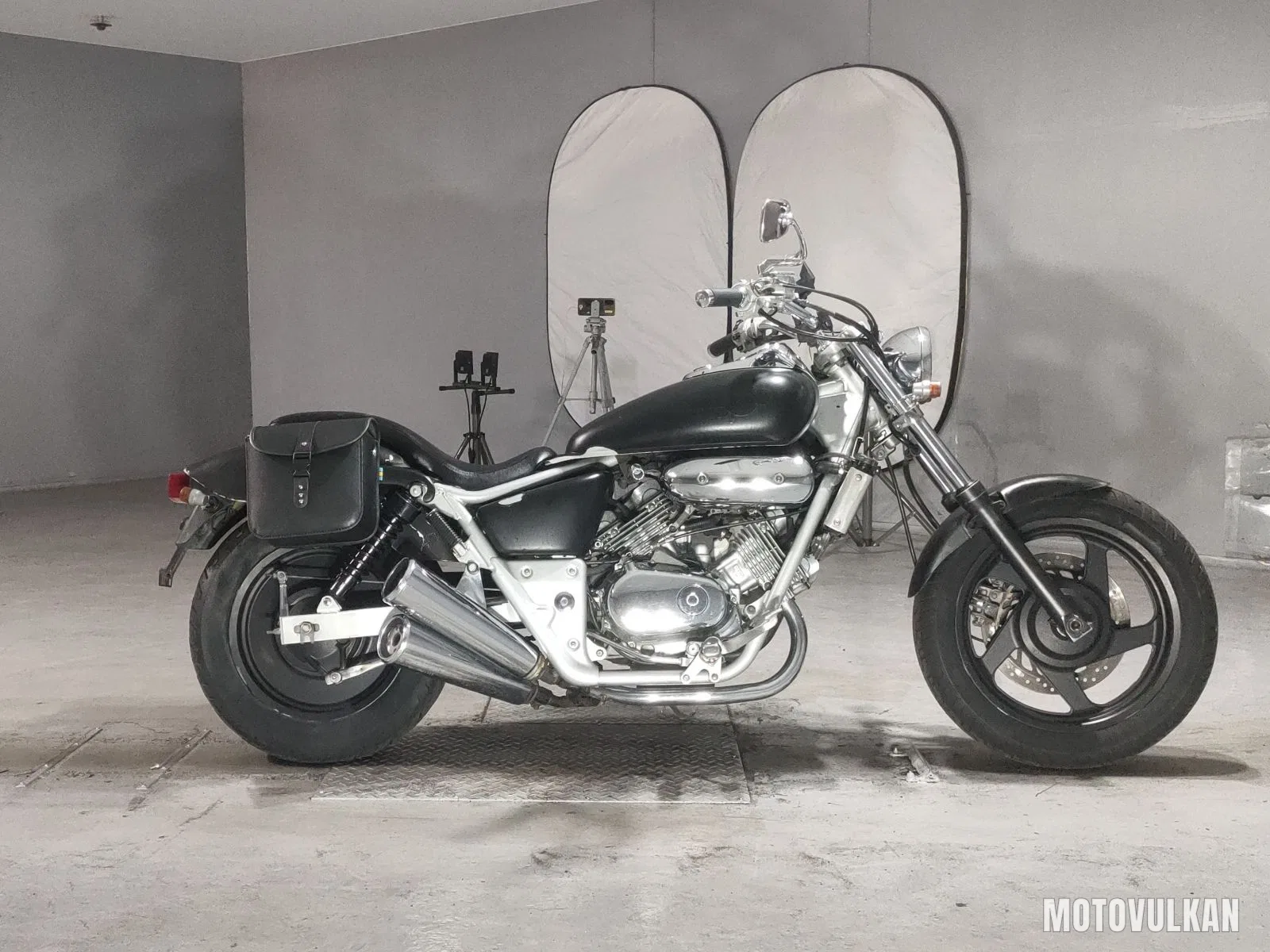 Honda Magna 250