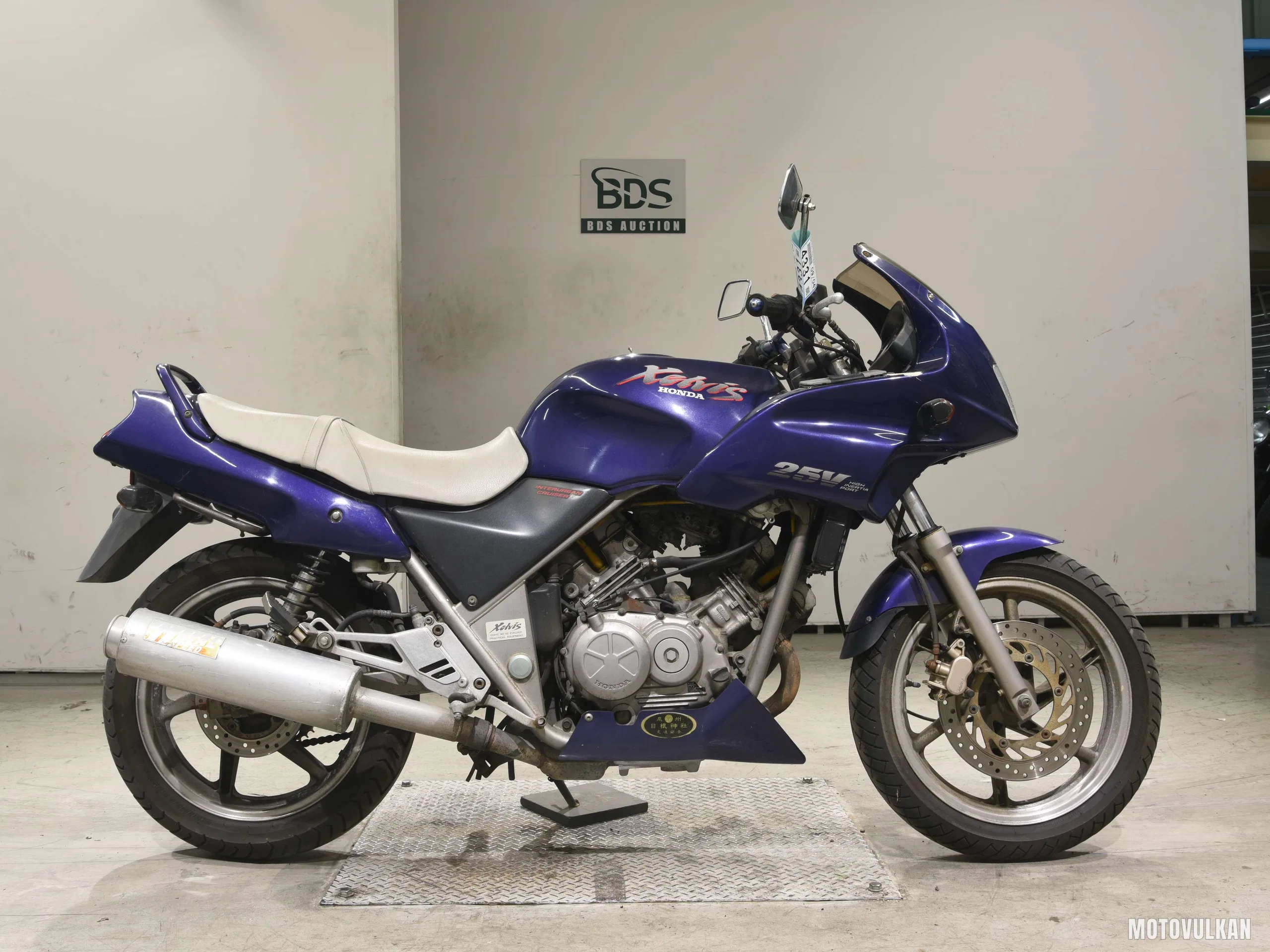Honda XELVIS