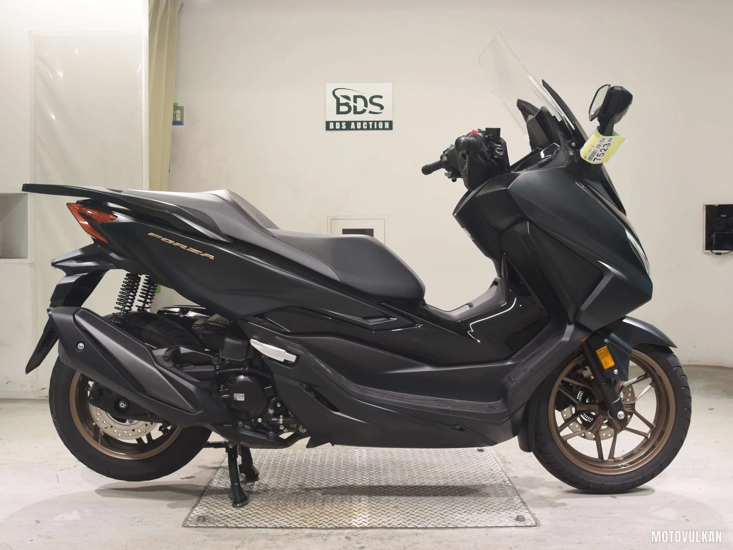 Honda FORZA-6
