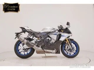 Yamaha YZF-R1M
