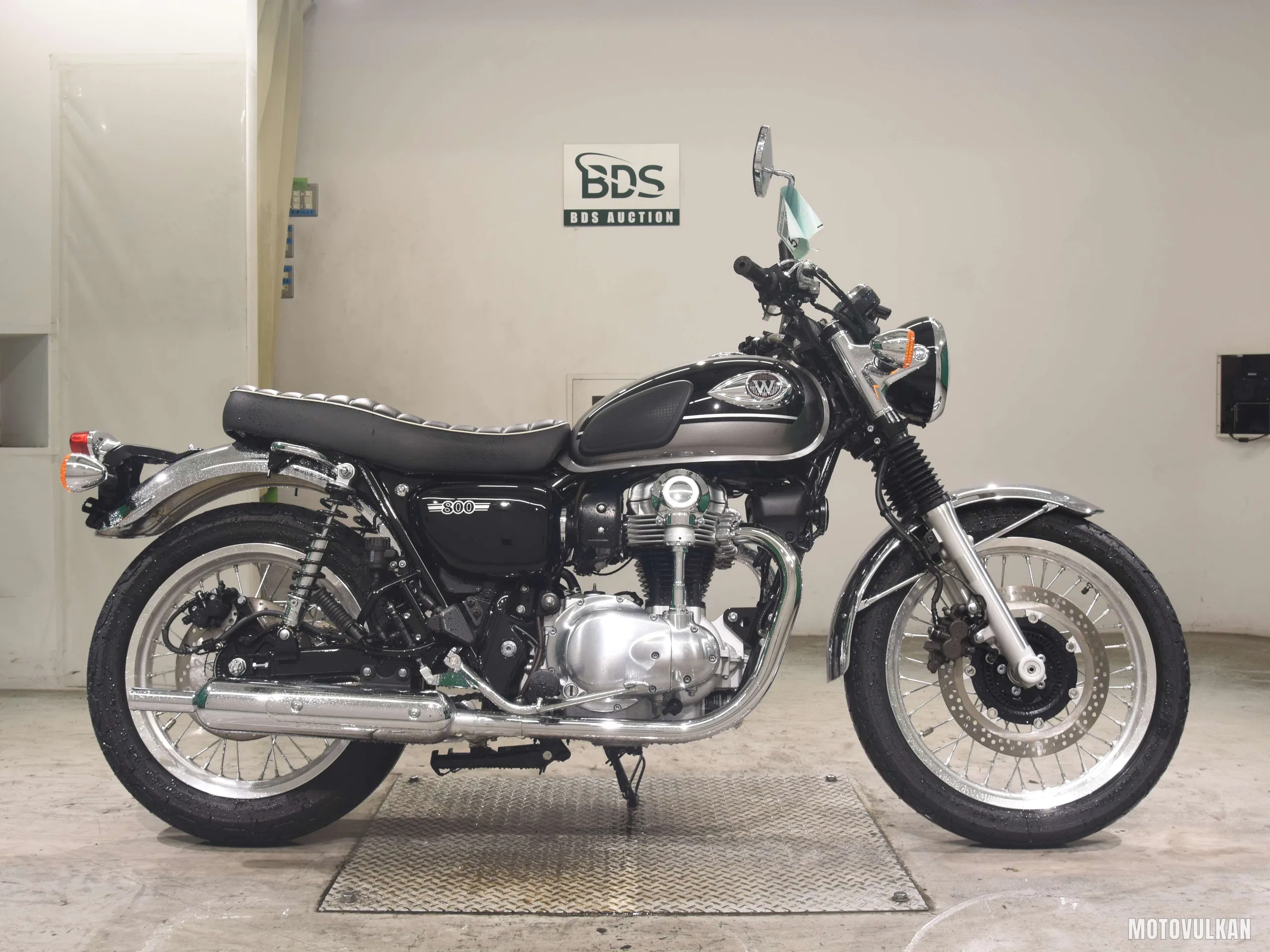 Kawasaki W800-2