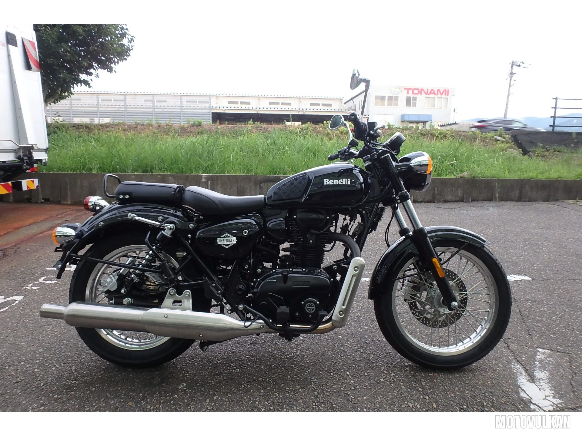 Other Non Japanese Benelli Inperiale 400