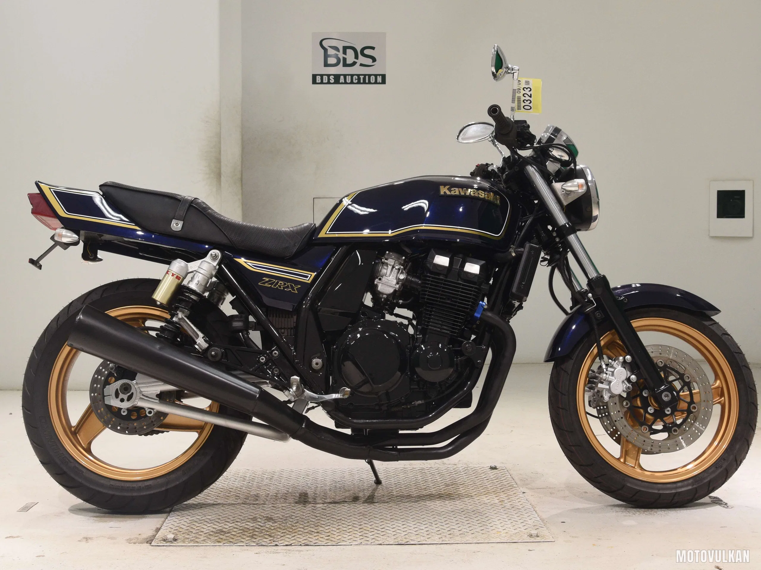 Kawasaki ZRX400