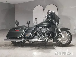 Harley-Davidson Harley-Davidson FLHX1580