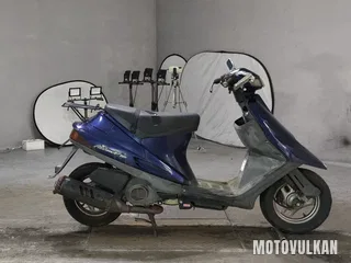 Suzuki Address V100