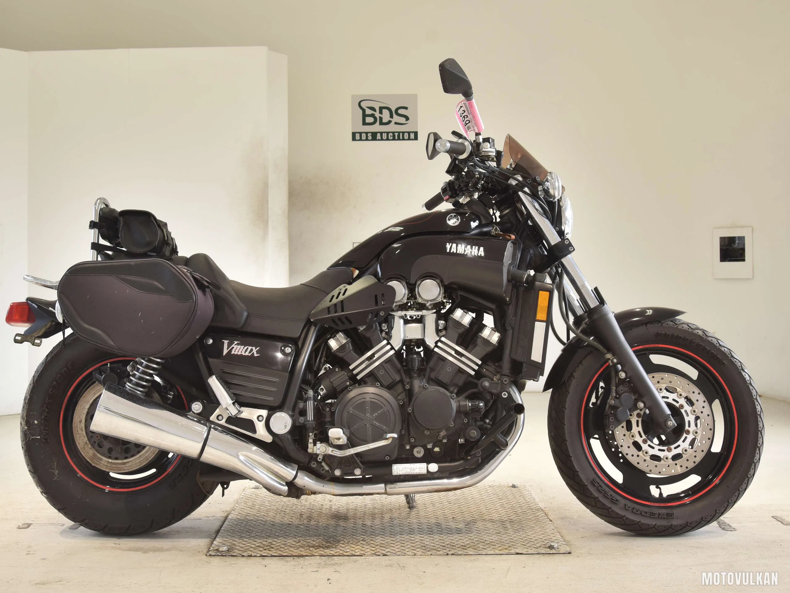 Yamaha V-MAX