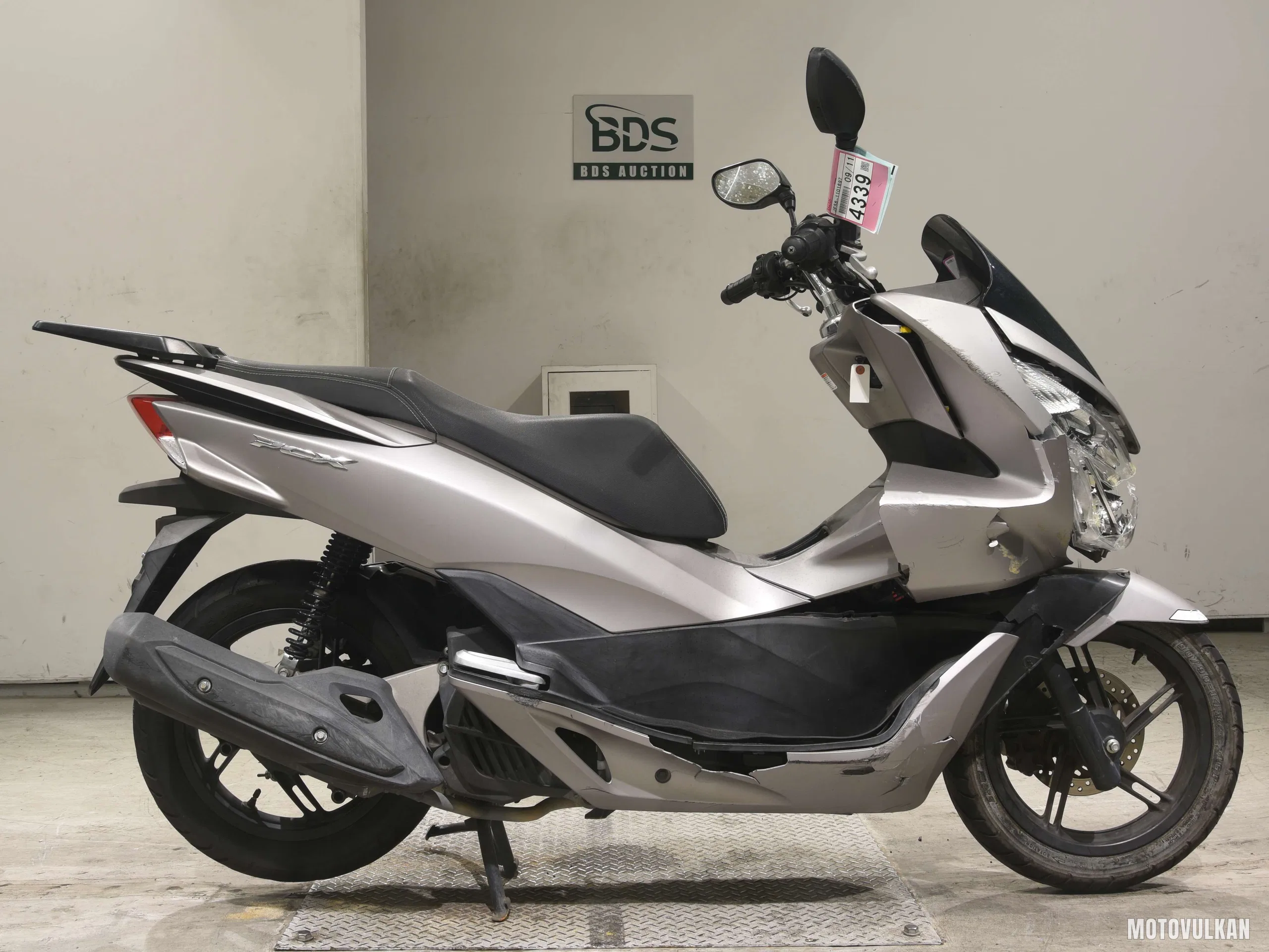 Honda PCX125-2