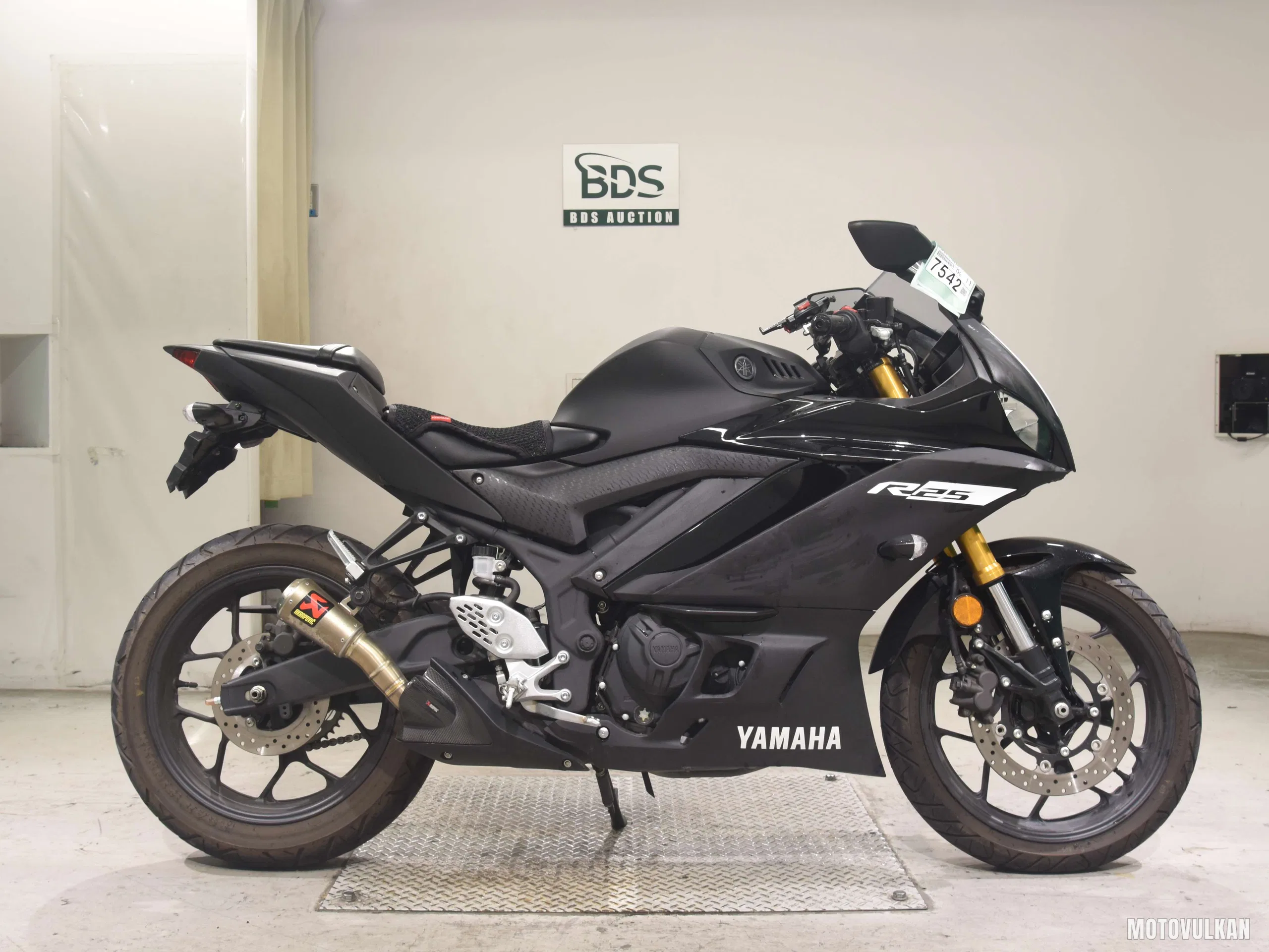 Yamaha YZF-R25