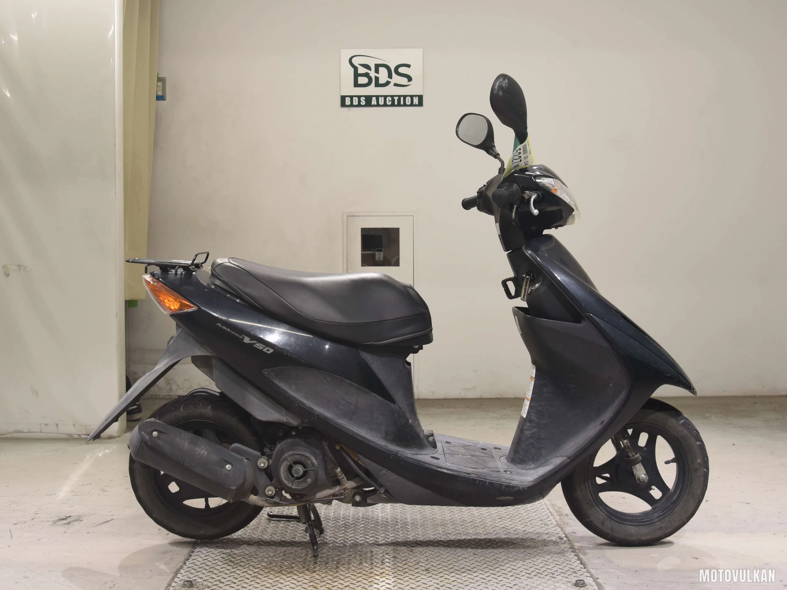 Suzuki ADDRESS V50-2