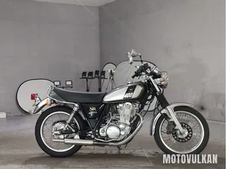 Yamaha SR400