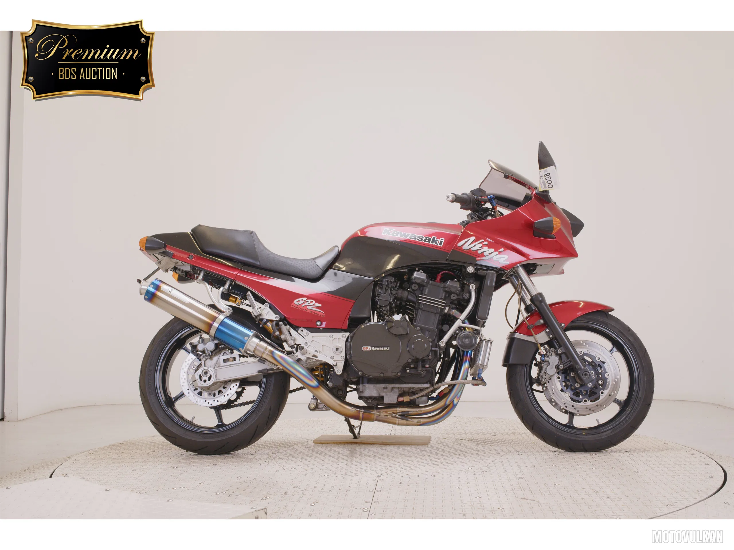 Kawasaki GPZ900R
