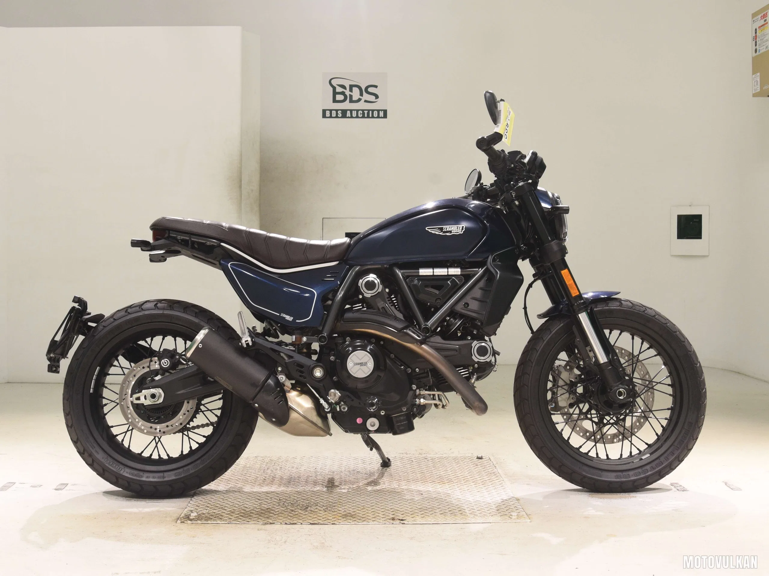  DUCATI SCRAMBLER Nightshift