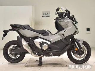 Honda X-ADV750-2