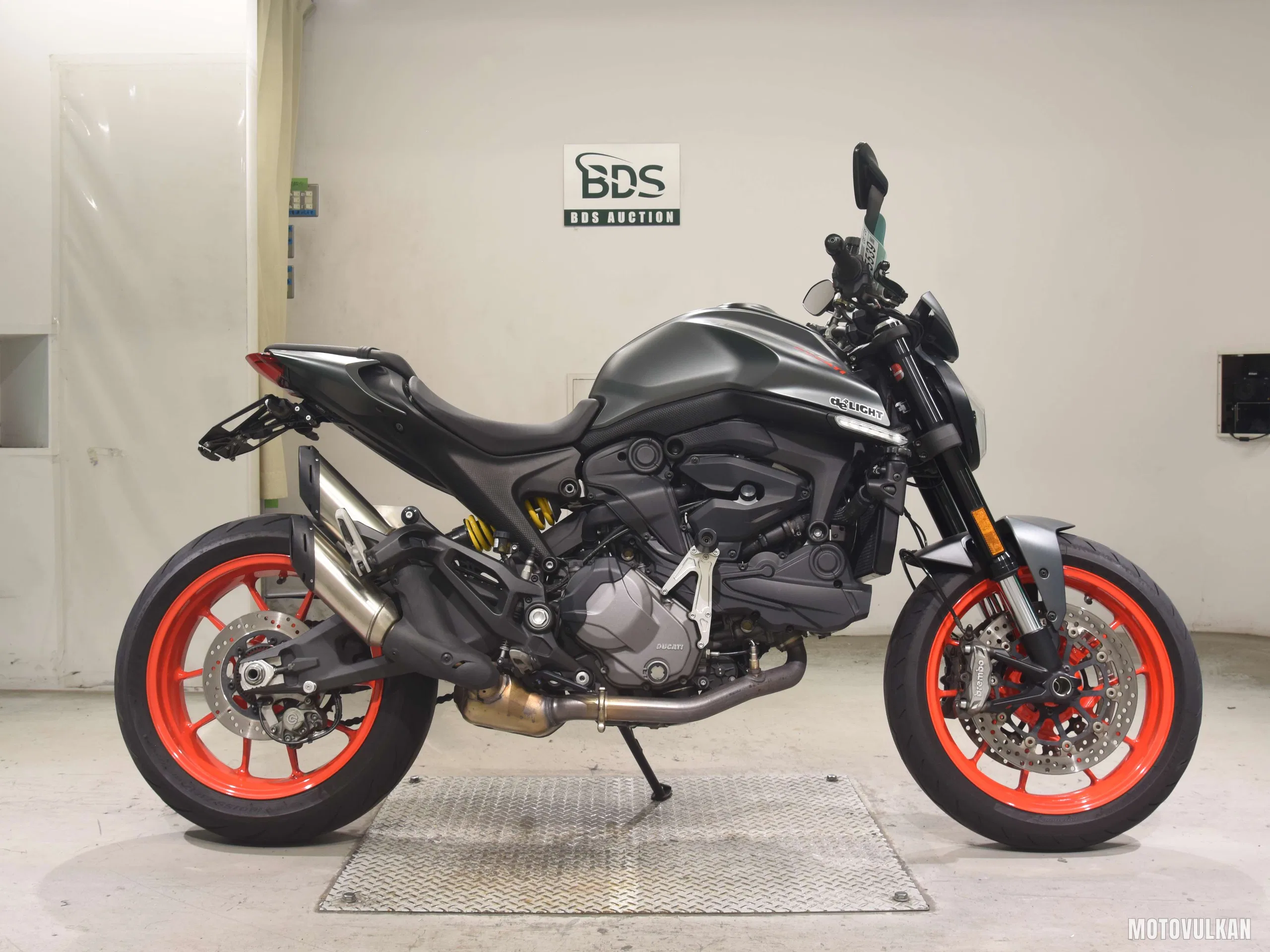  DUCATI M937+