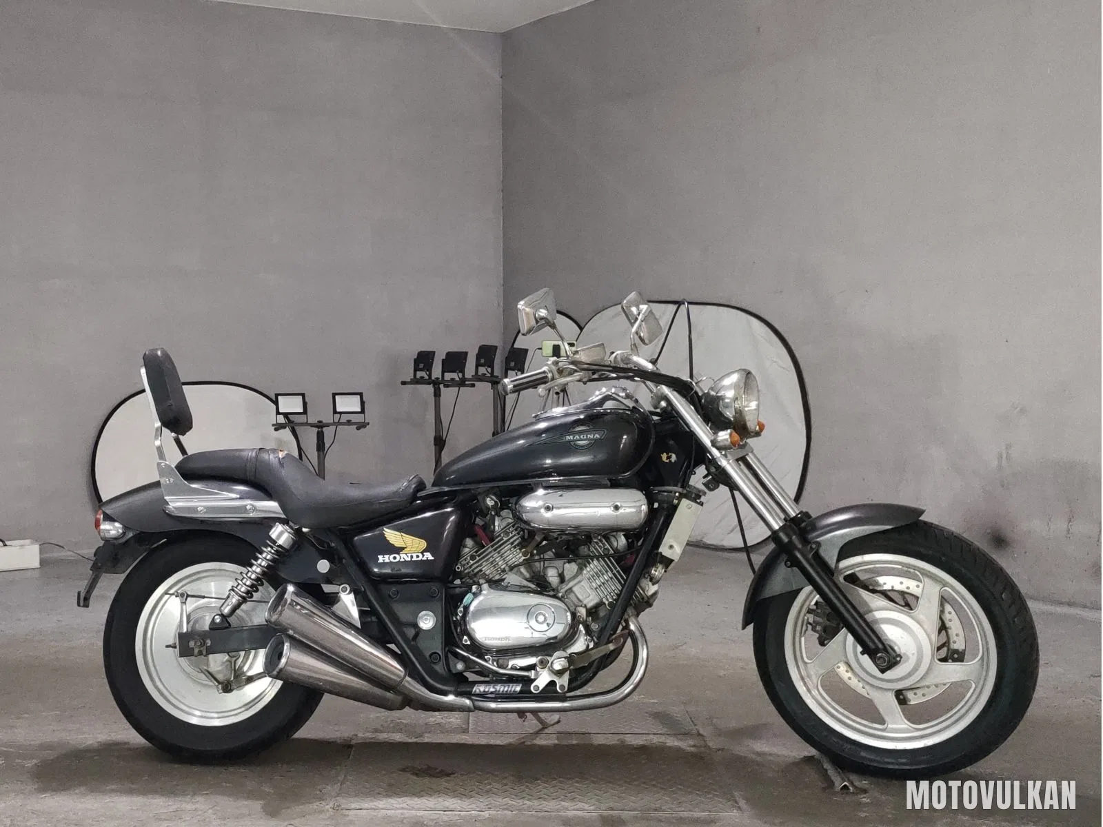 Honda Magna 250