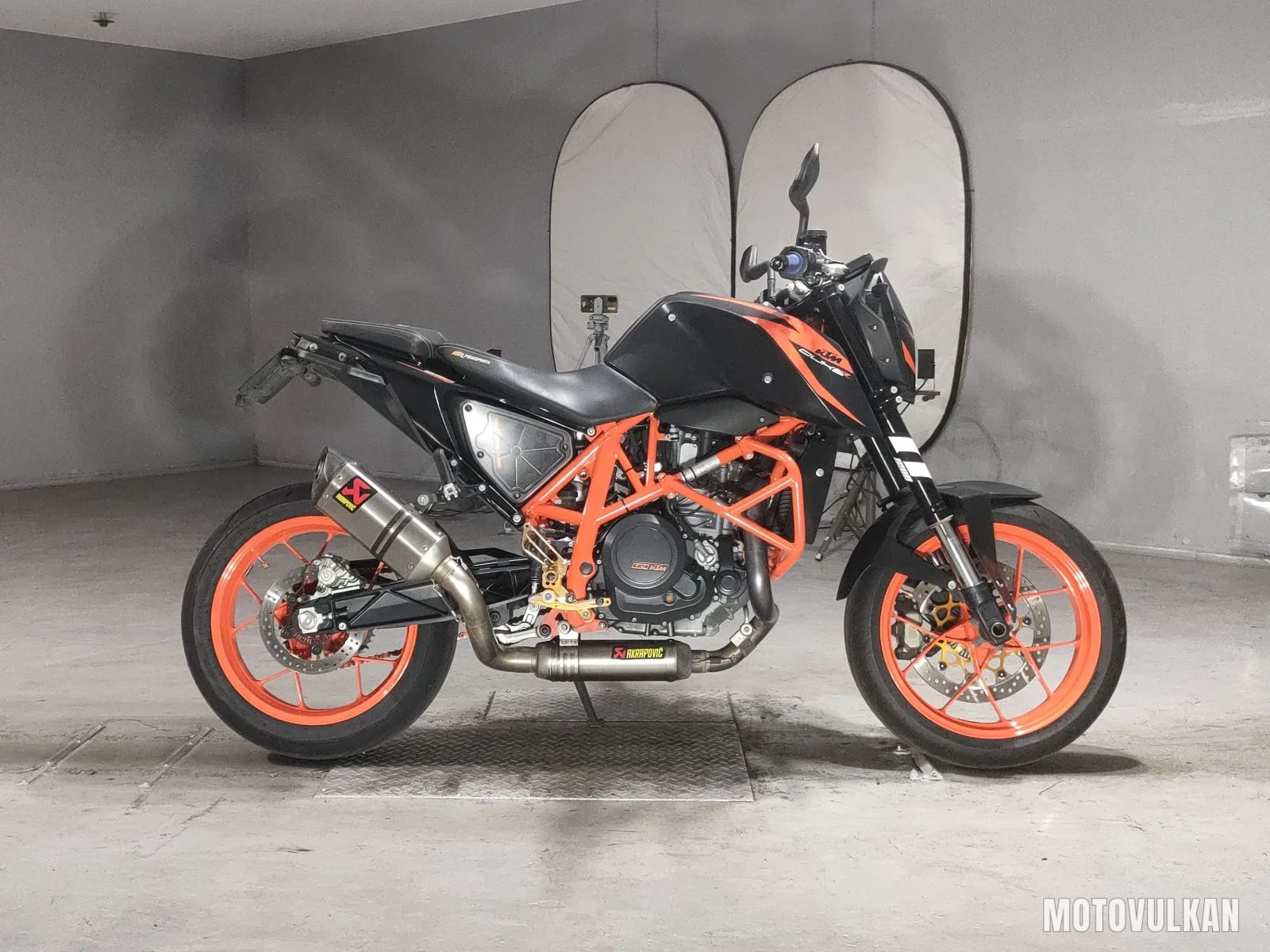 KTM KTM 690 Duke R