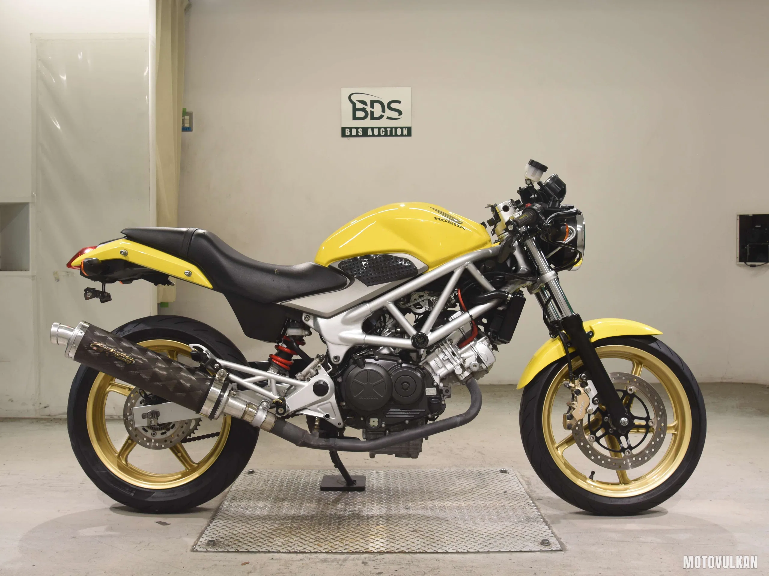 Honda VTR250-2