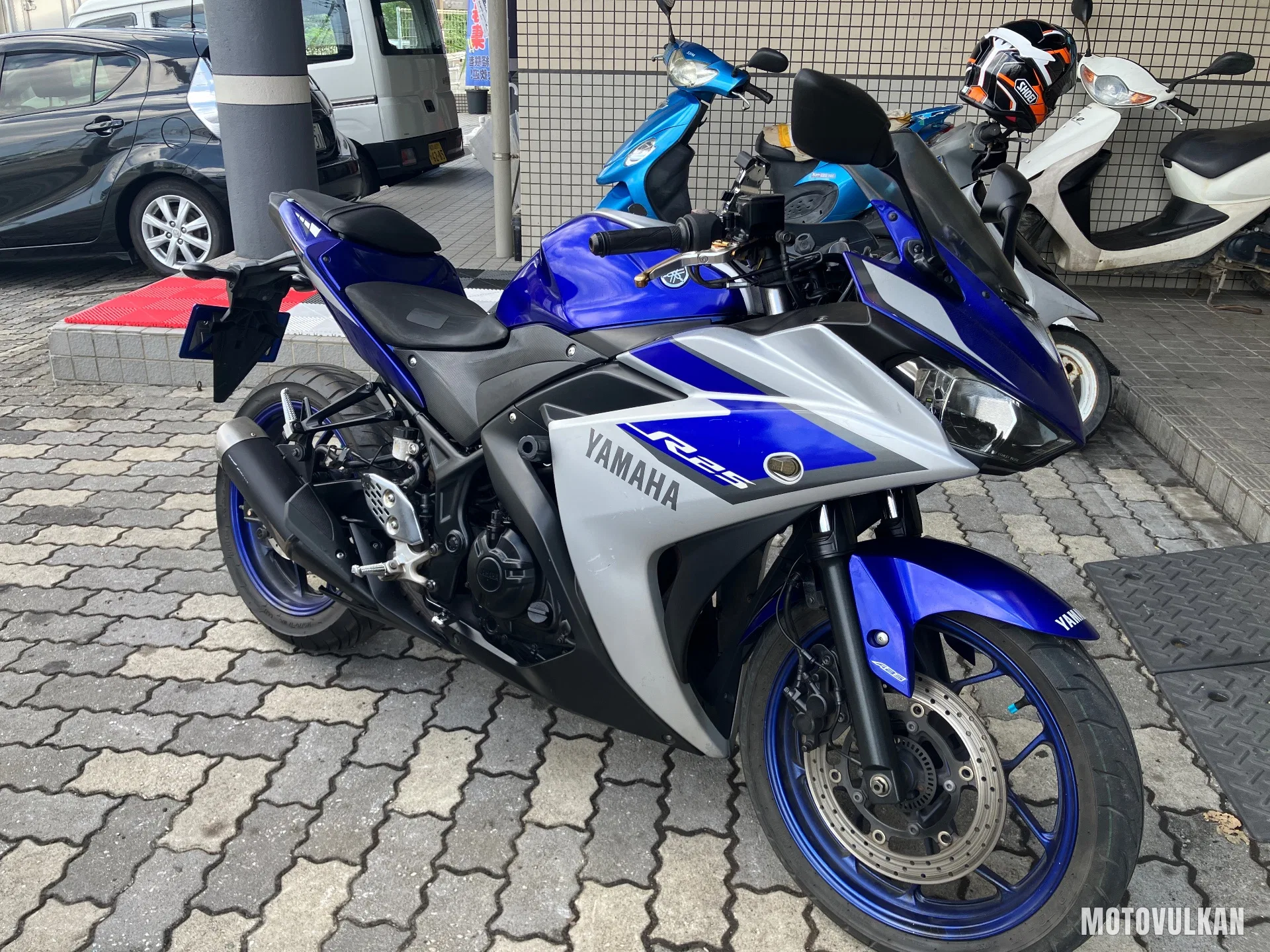 Yamaha Yzf-R25