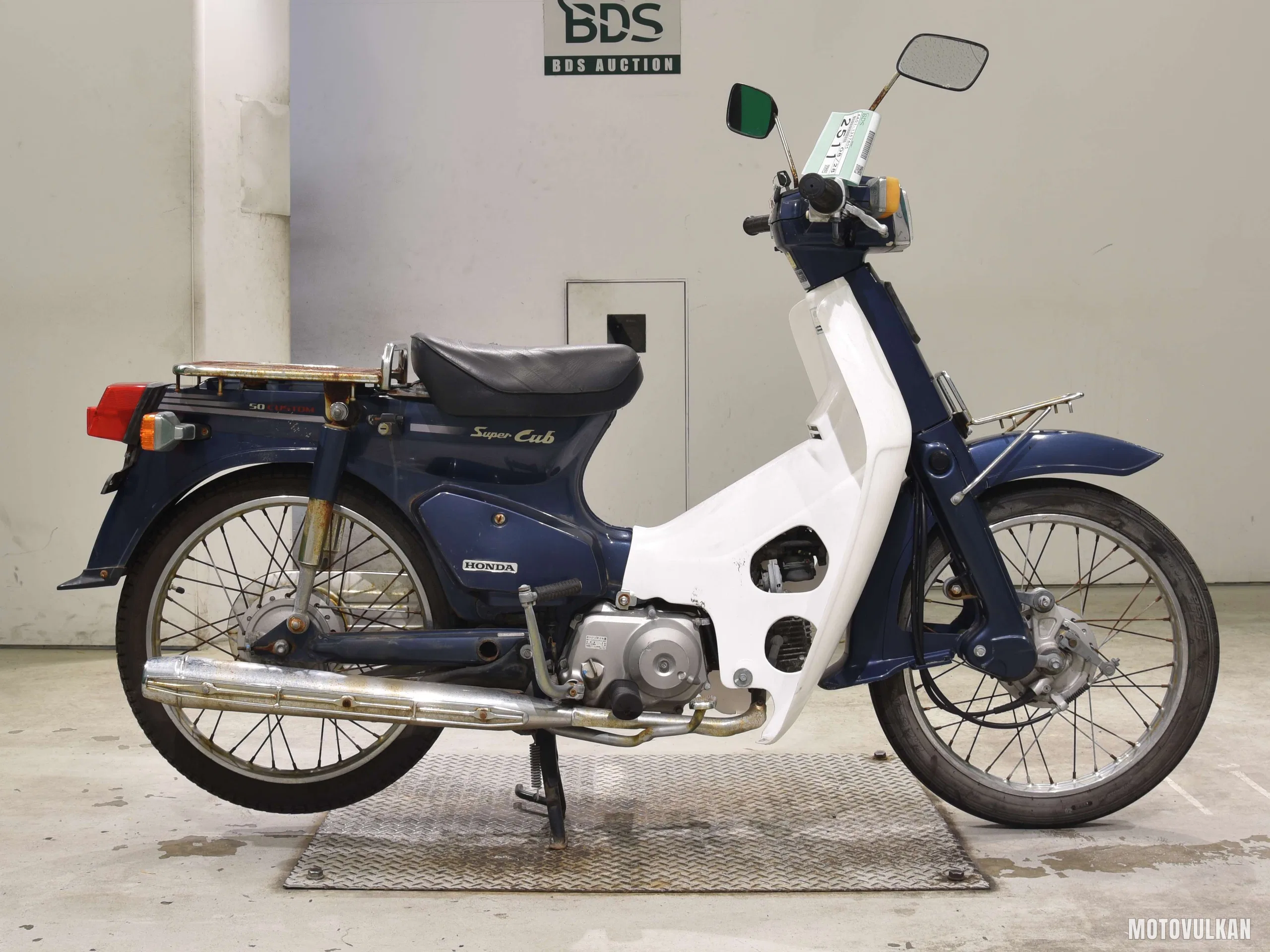 Honda C50-E