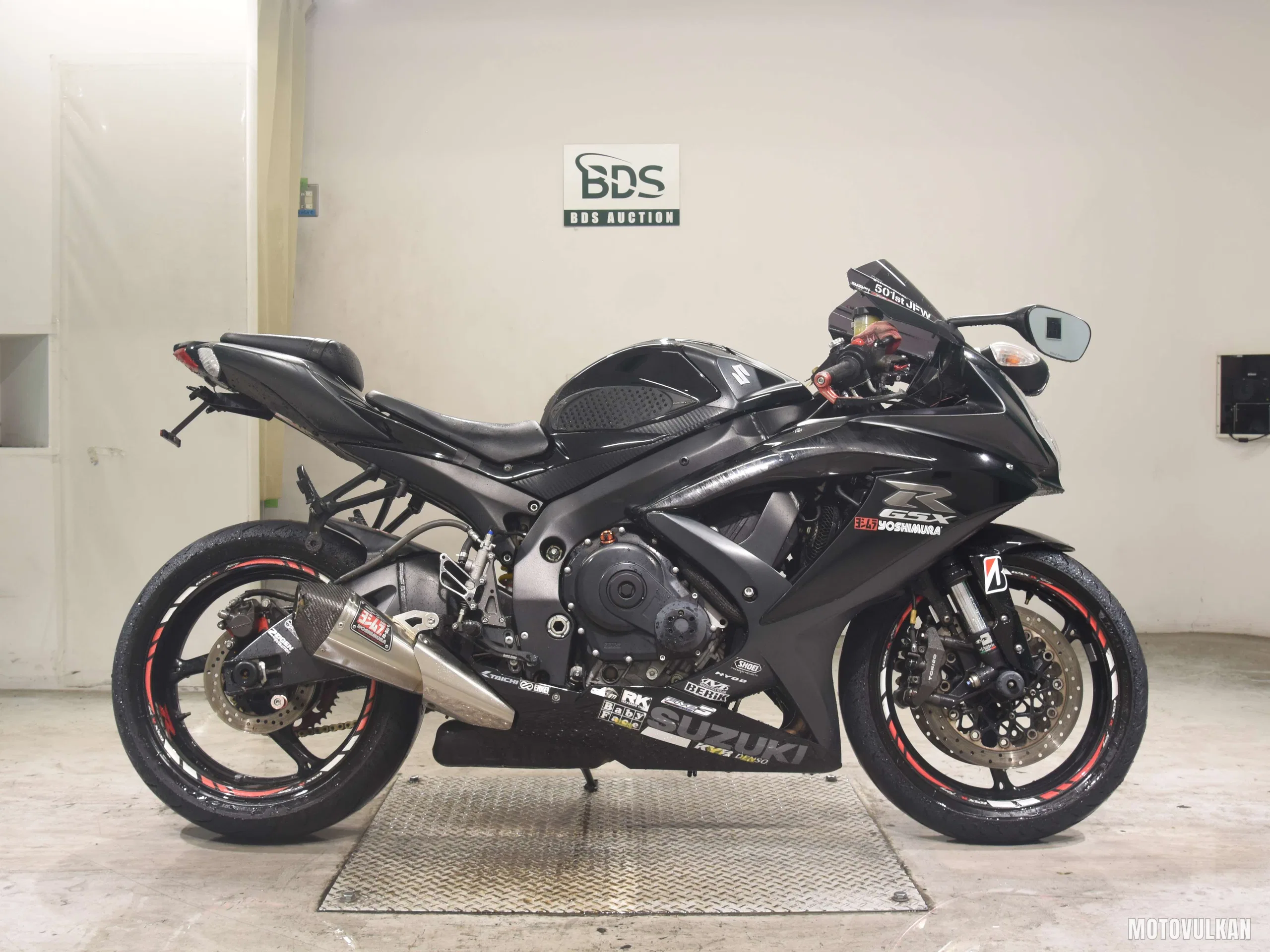 Suzuki GSX-R750