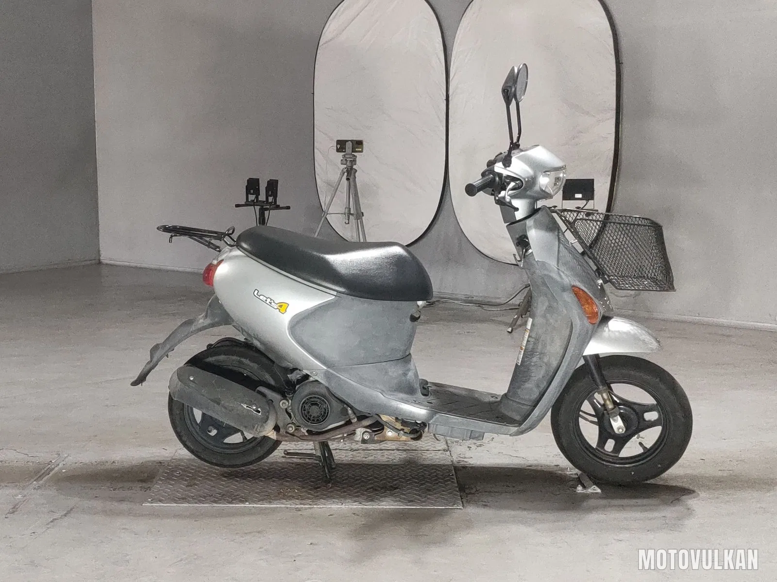 Suzuki Let's 4