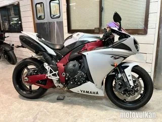 Yamaha Yzf-R1
