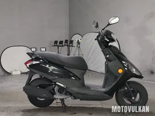 Yamaha Axis Z