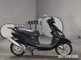 Yamaha Grand Axis 100