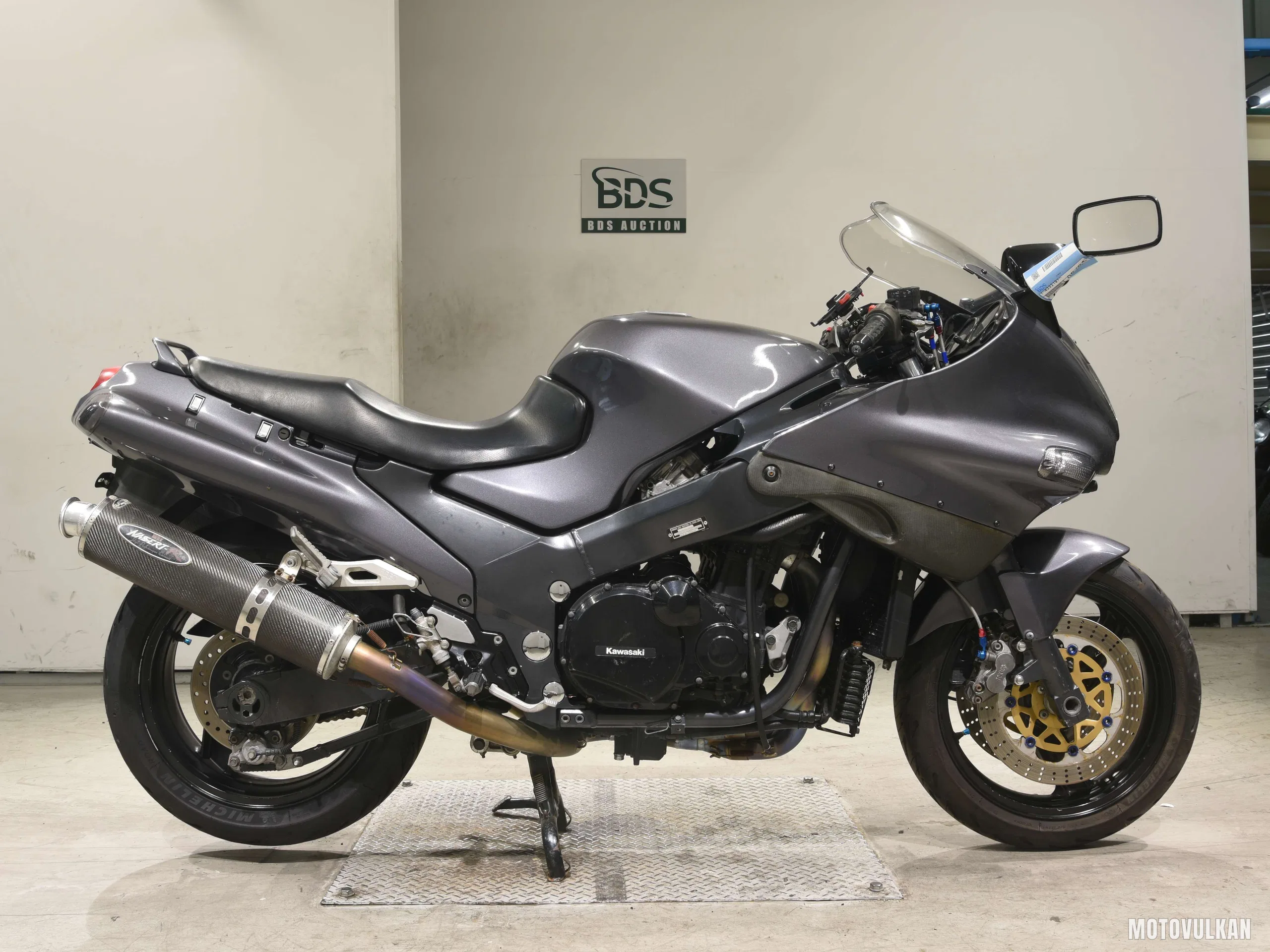 Kawasaki ZZ-R1100