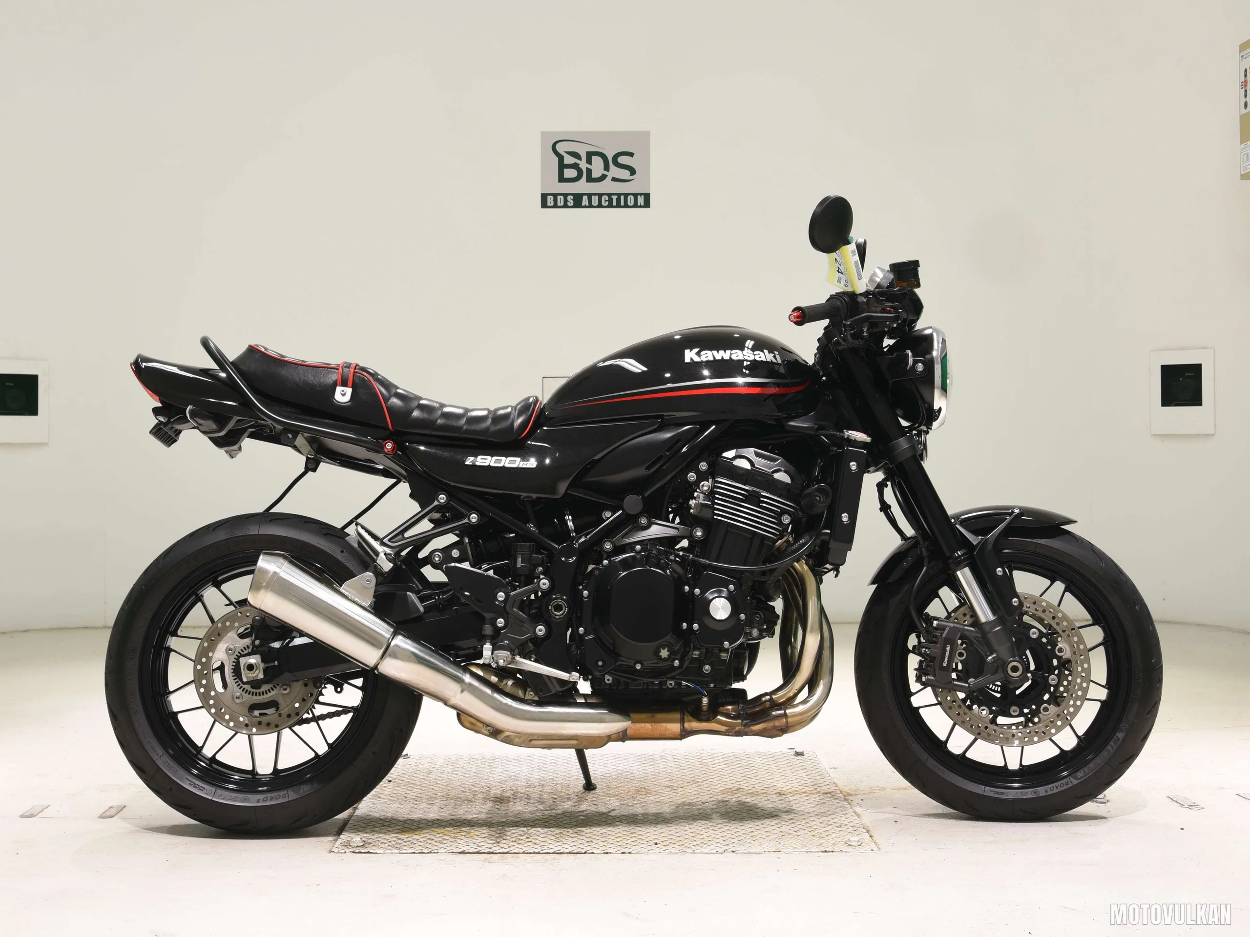 Kawasaki Z900RS