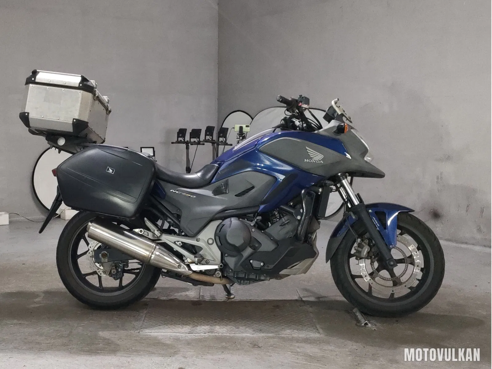 Honda NC750X DCT