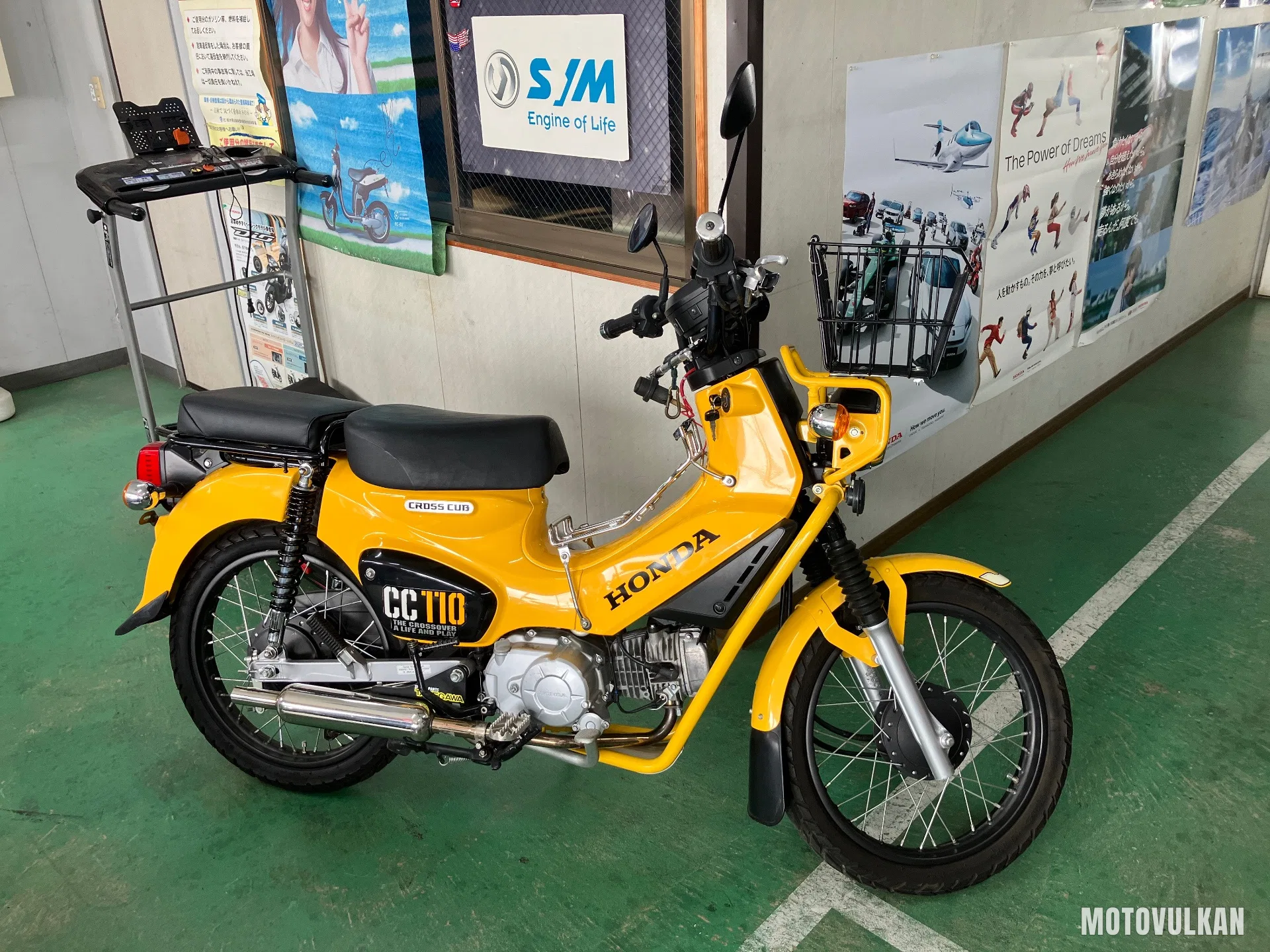 Honda Cross Cub